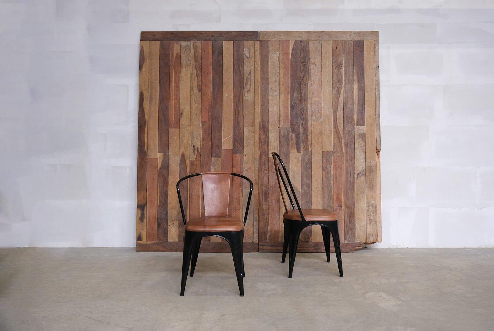 4er-Set Esszimmerstühle Living - Antikschwarz mit Leder-Armlehnenstühle-Trademark Living-le canapé