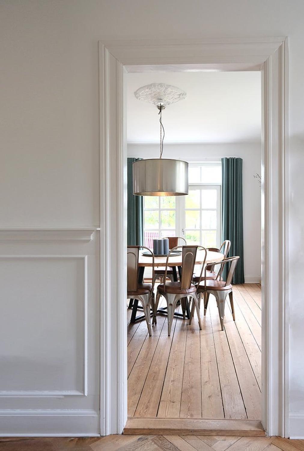4er-Set Esszimmerstühle Living - Leder glänzend-Armlehnenstühle-Trademark Living-le canapé