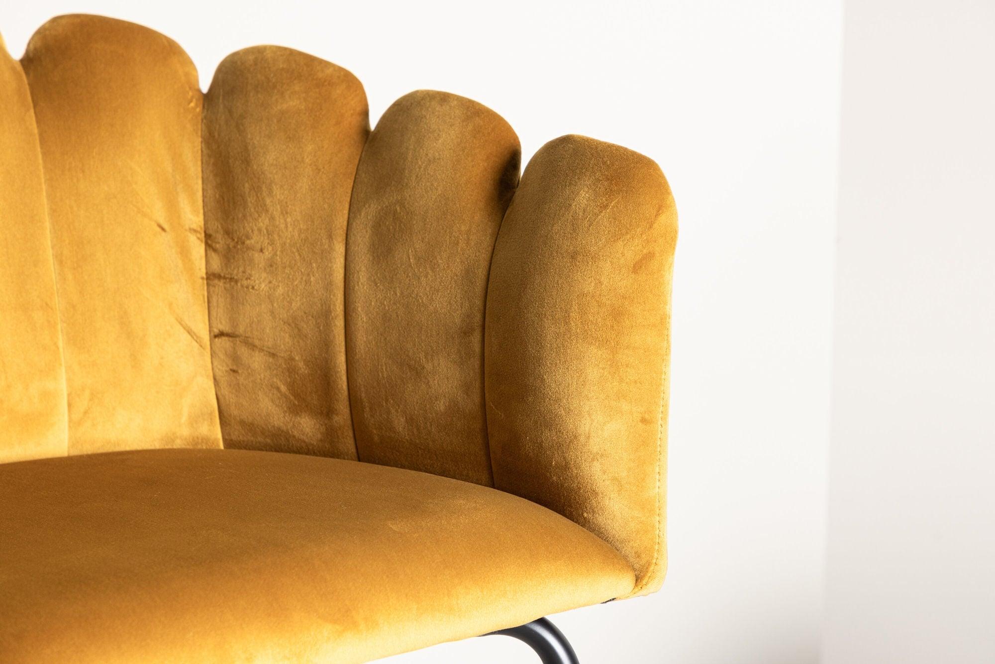 Armlehnenstuhl Limhamn aus Samt - Gelb-Armlehnenstuhl-Furniture Fashion-le canapé