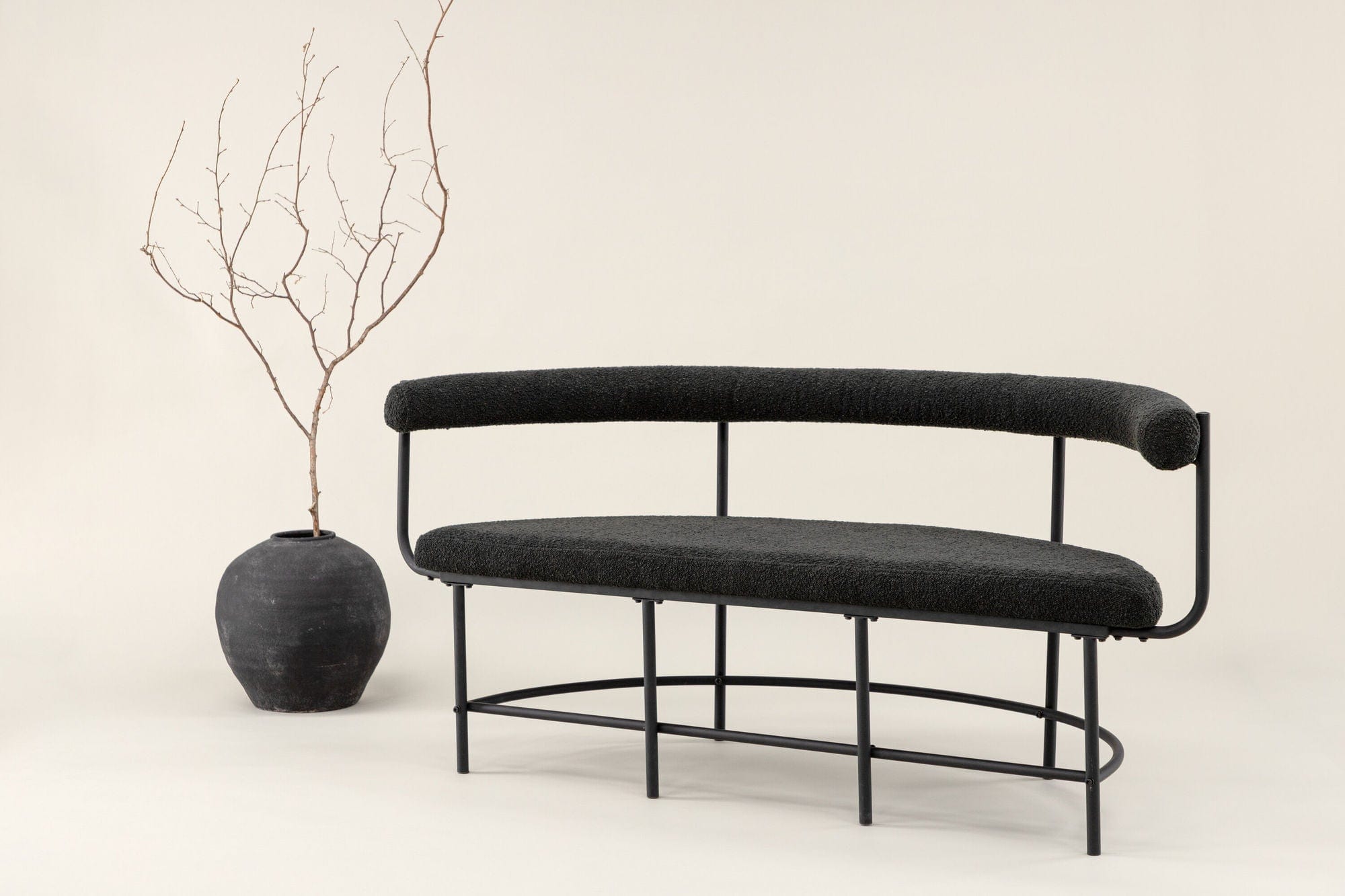 Stallhagen x Josefin Lustig Bank Sofa aus Teddy - Bouclé - SchwarzBänke