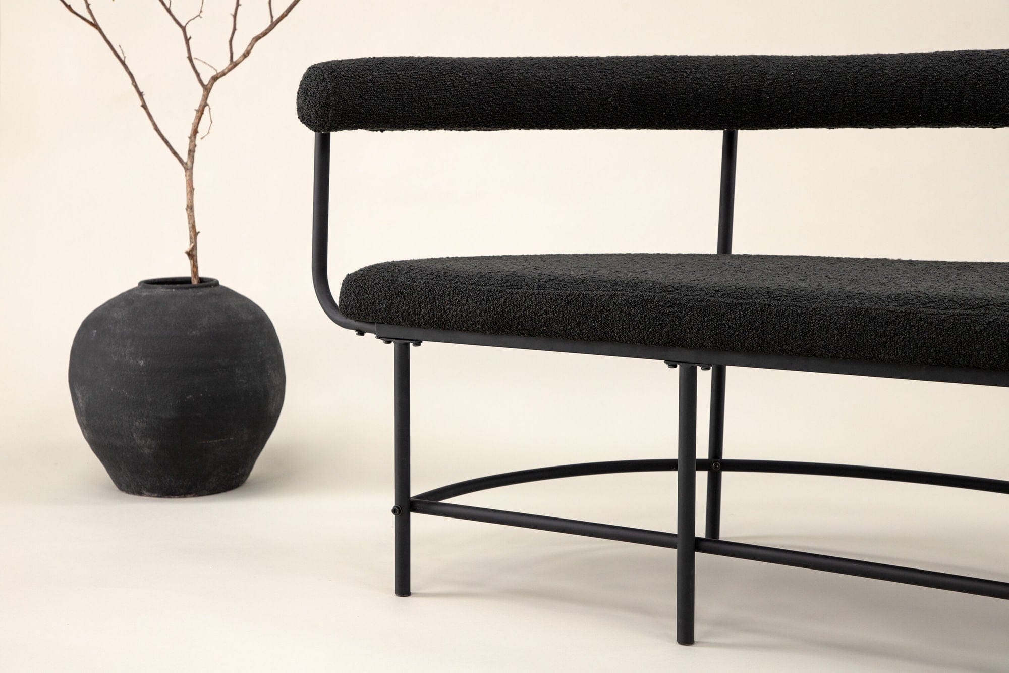 Stallhagen x Josefin Lustig Bank Sofa aus Teddy - Bouclé - SchwarzBänke