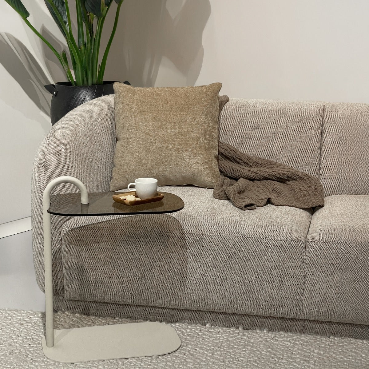 Beistelltisch Amy Oval - Beige-Beistelltisch-Livingfurn-le canapé