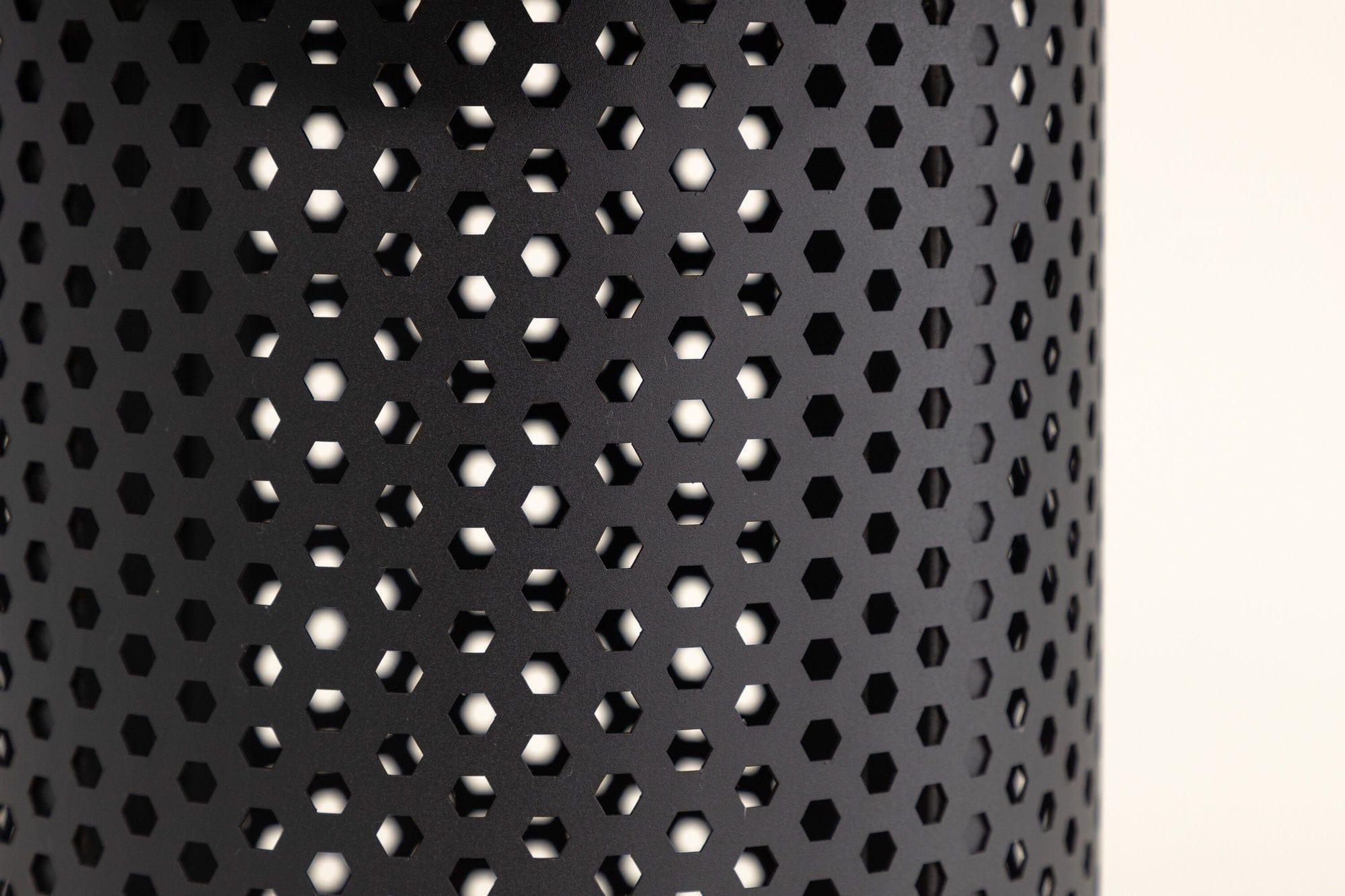 Beistelltisch Bearsden x Josefin Lustig ⌀40cm aus Metall - Schwarz-Beistelltische-Venture Home-le canapé