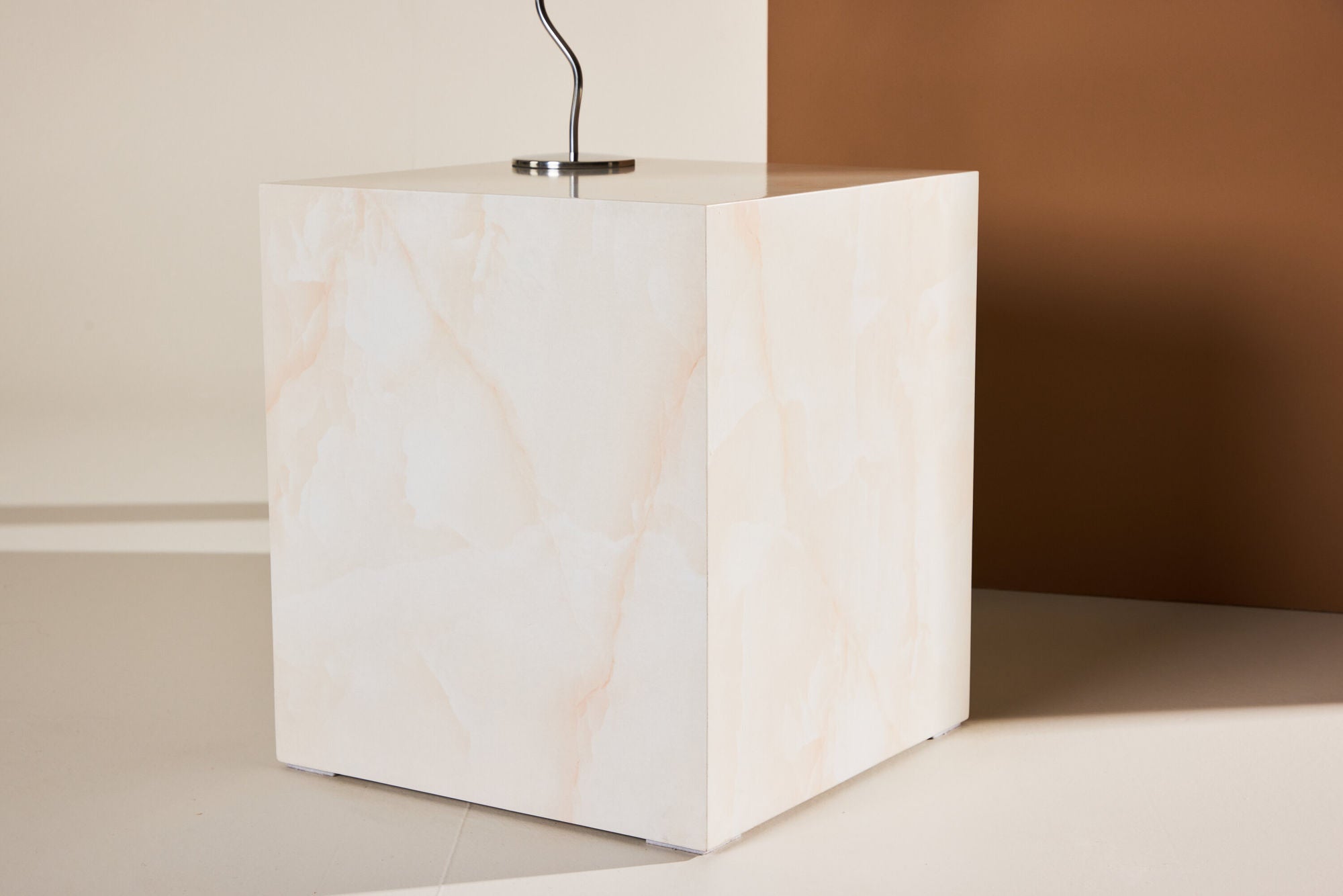 Beistelltisch York 40*40cm in Marmoroptik - Hellgelb-Beistelltisch-Venture Home-le canapé