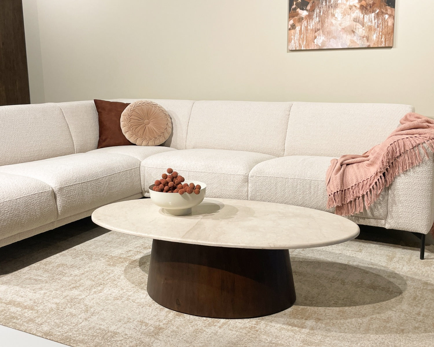 Couchtisch Botticino Oval aus Mangoholz 120*65cm - Beige/Braun-Couchtisch-Livingfurn-le canapé