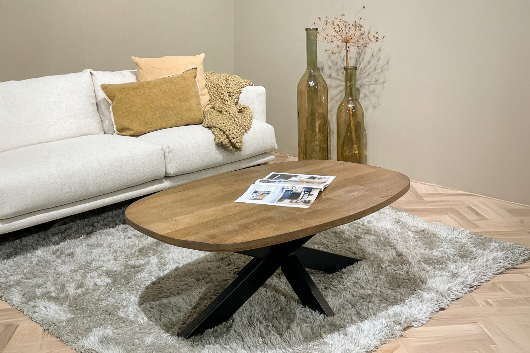 Couchtisch Jesper aus Mangoholz 120cm - Hellbraun-Couchtische-Livingfurn-le canapé