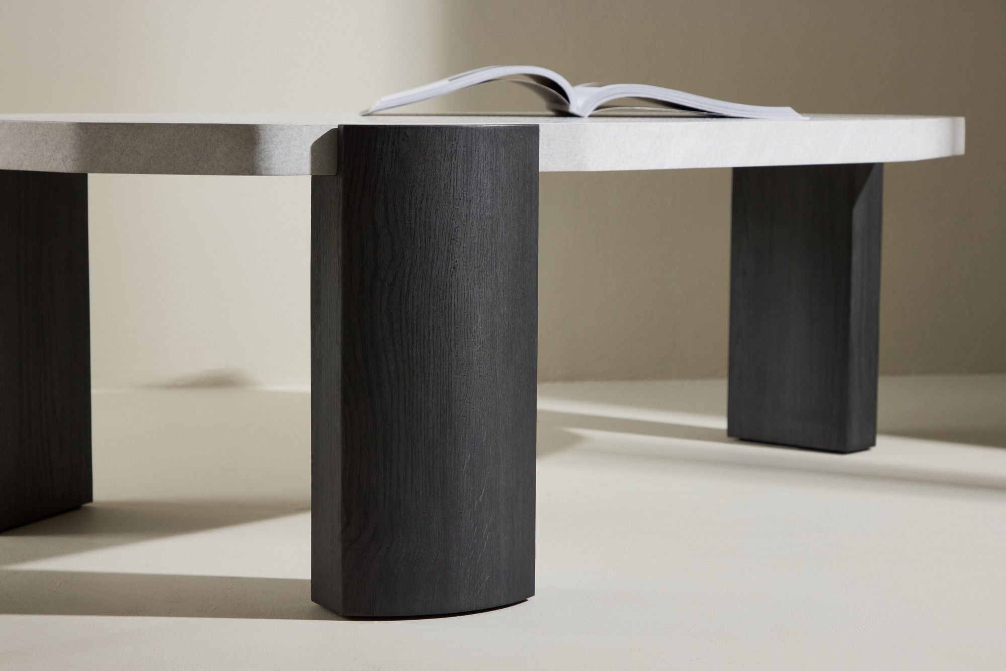 Couchtisch Kres 125cm - Hellgrau-Couchtische-Venture Home-le canapé
