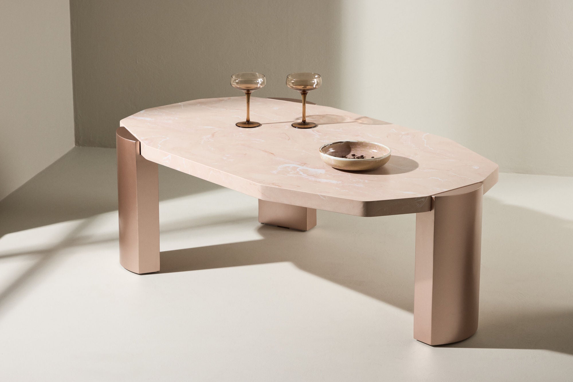 Couchtisch Kres - Gold/ Pink/ Marmoroptik-Couchtische-Venture Home-le canapé