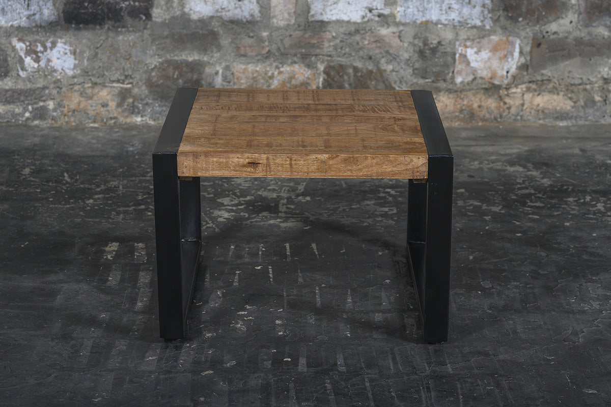 Couchtisch Nairobi Ø60cm aus Massivholz - Braun-Couchtische-Livingfurn-le canapé