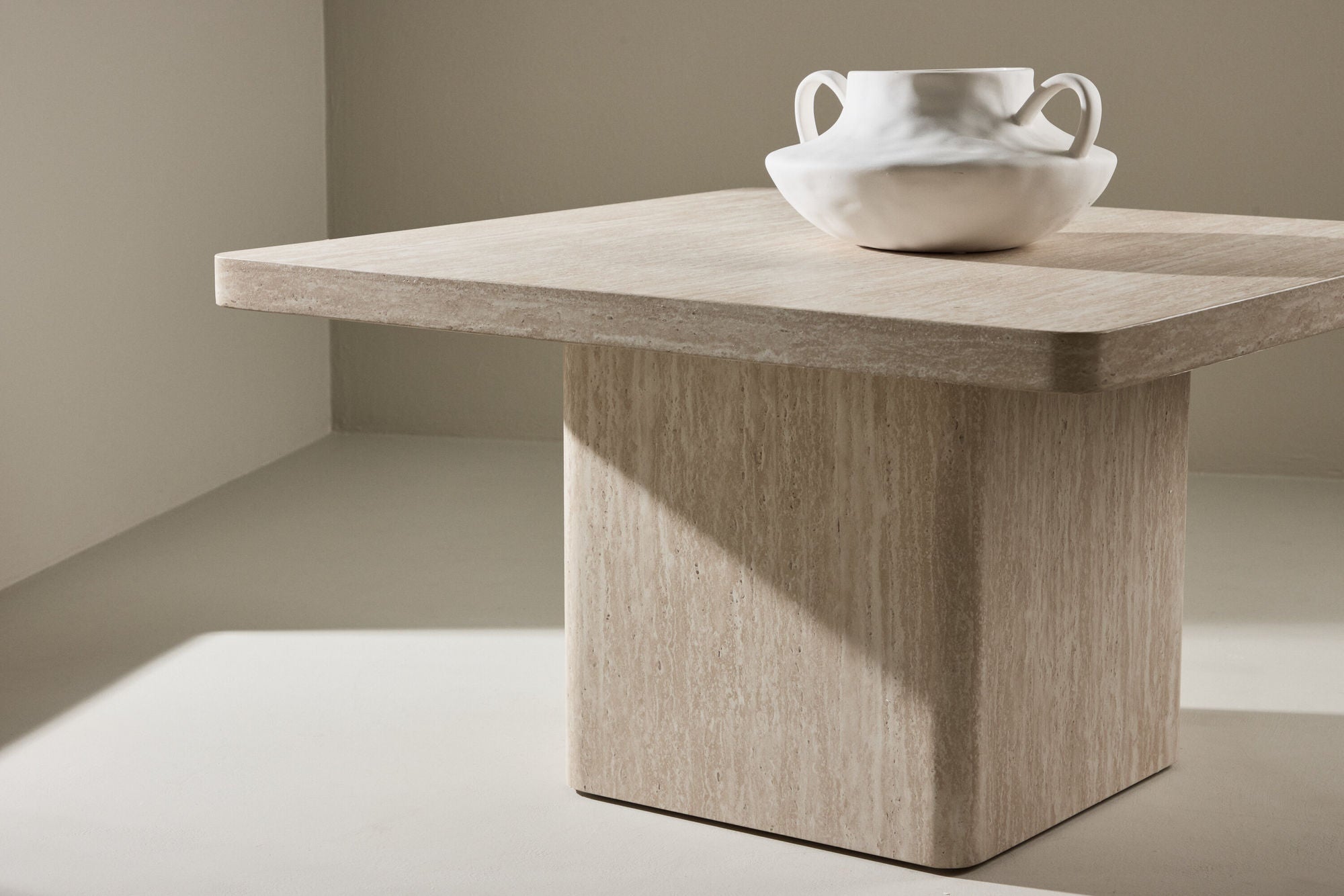 Couchtisch Qvart Quadratisch 80*80cm- Beige-Couchtisch-Venture Home-le canapé