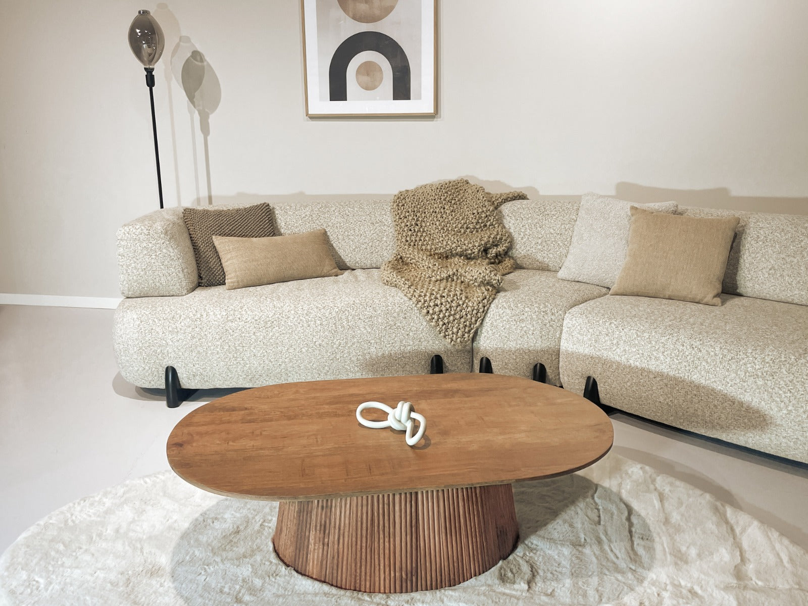 Couchtisch Salvator aus Mangoholz Oval 120cm - Braun-Couchtische-Livingfurn-le canapé