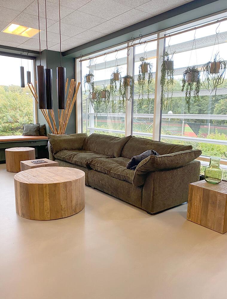 Couchtisch San Francisco 90cm aus Altholz-Couchtische-Trademark Living-le canapé