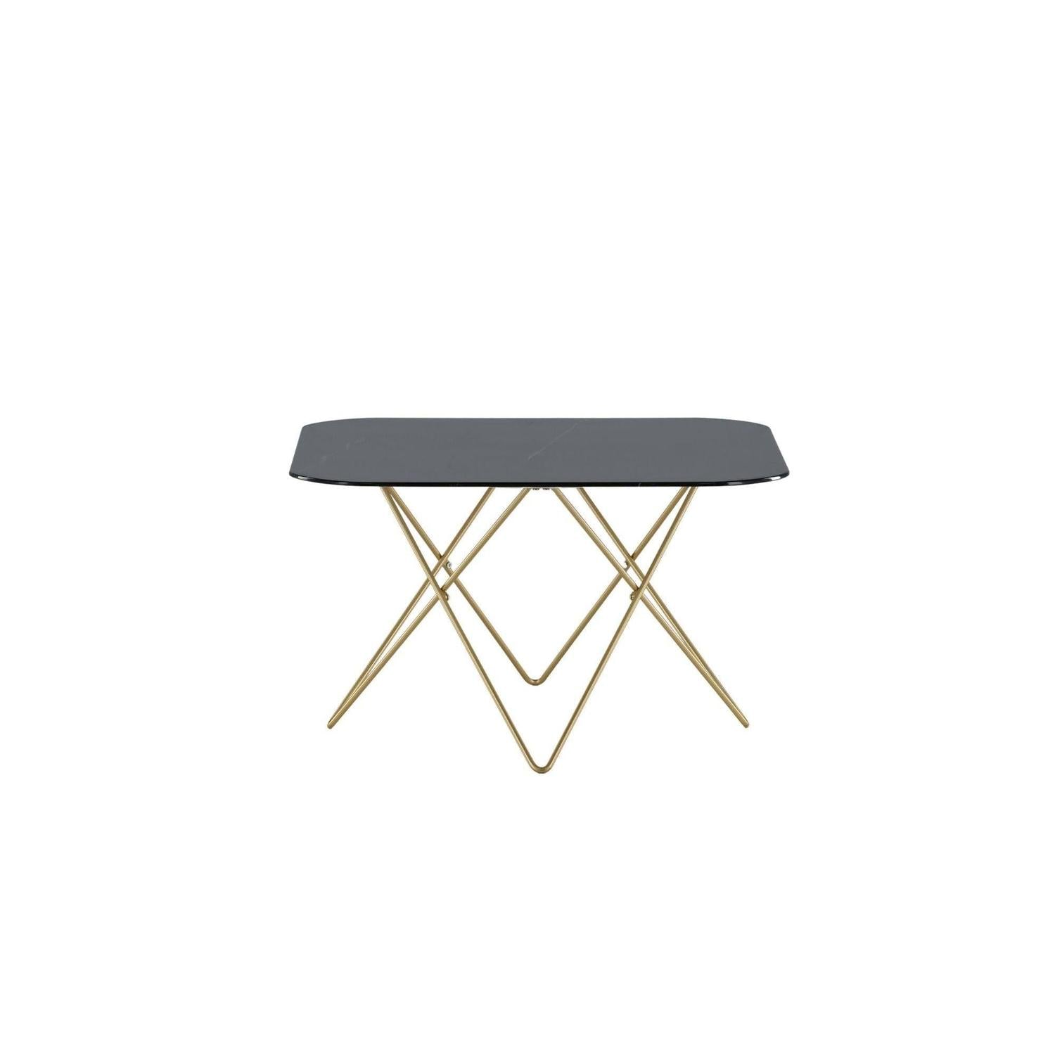 Couchtisch Tristar aus Marmorglas - Schwarz / Messing gebürstet-Couchtische-Venture Home-le canapé