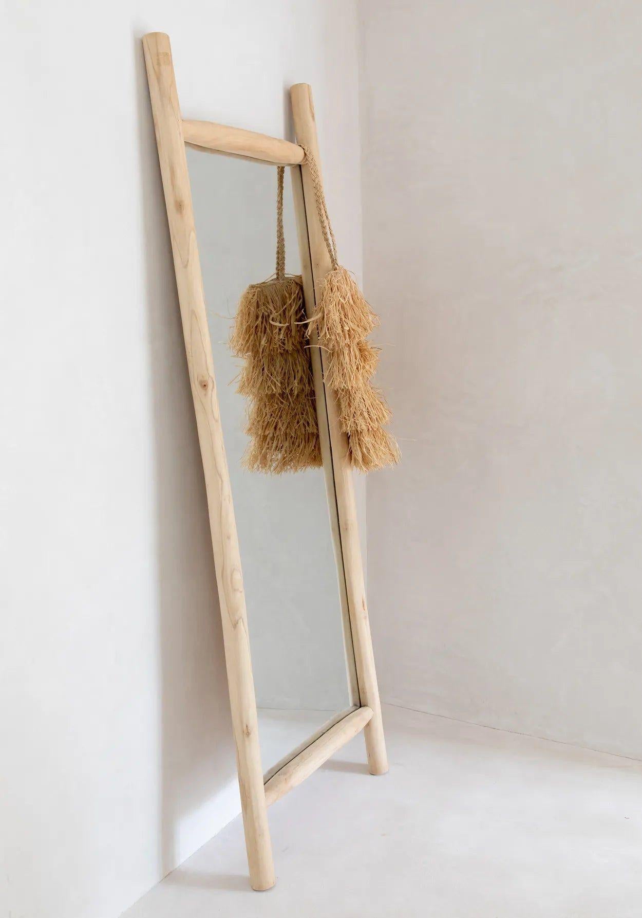 Der Island Dressing Standspiegel - NaturStandspiegel