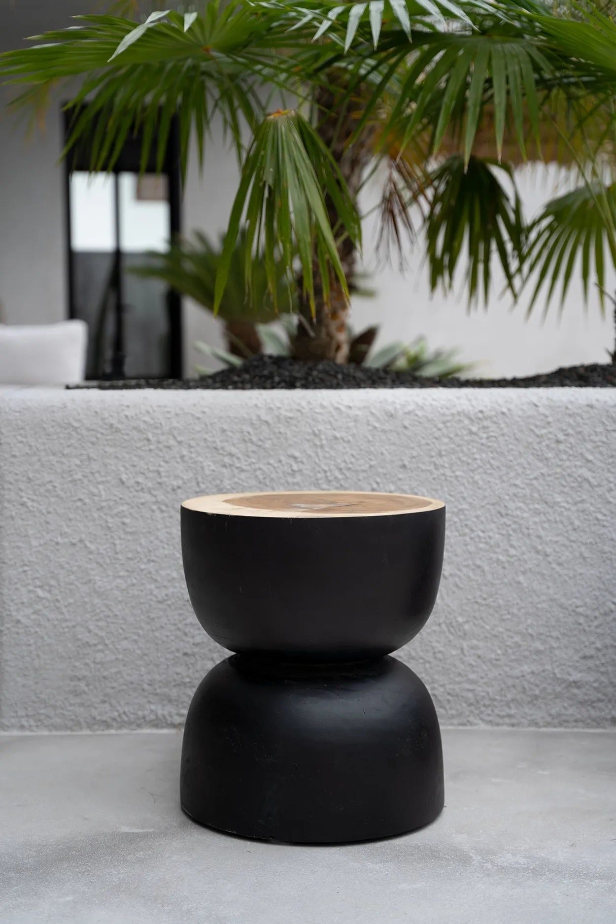 Der Karbun Hocker - Schwarz NaturHocker