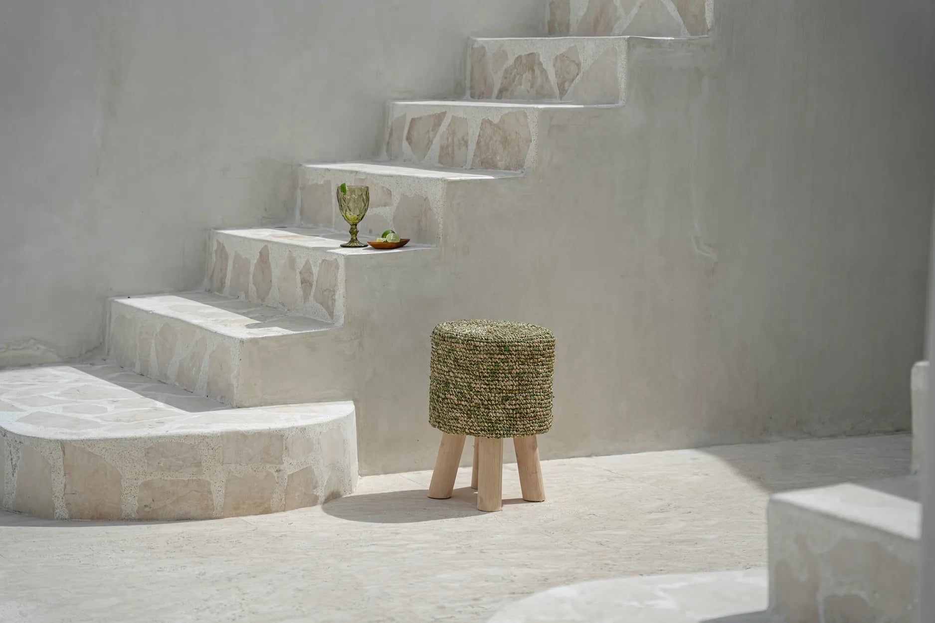 Der Raffia Tressed Hocker - Jungle GrünHocker