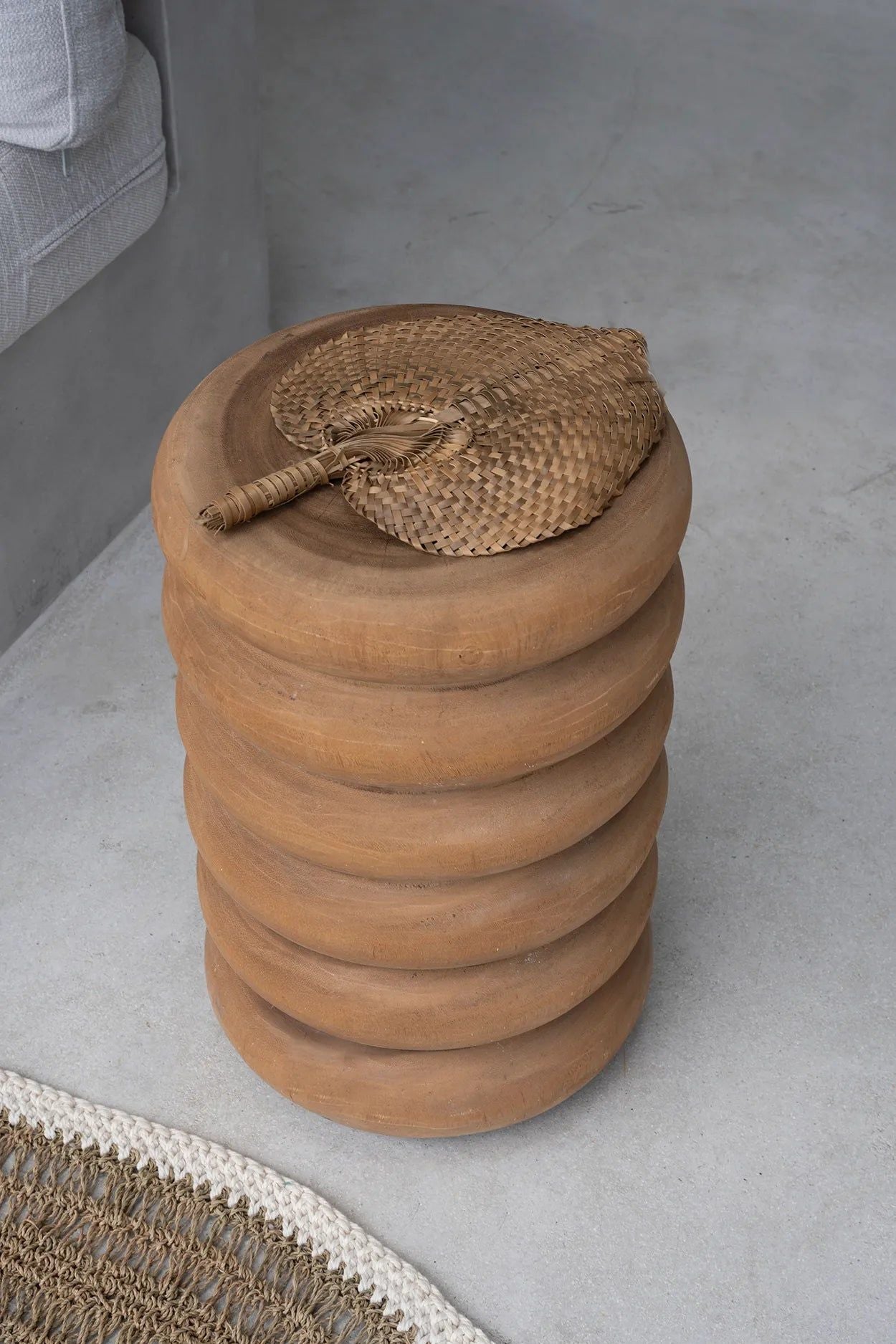 Der Umiko Hocker - NaturHocker