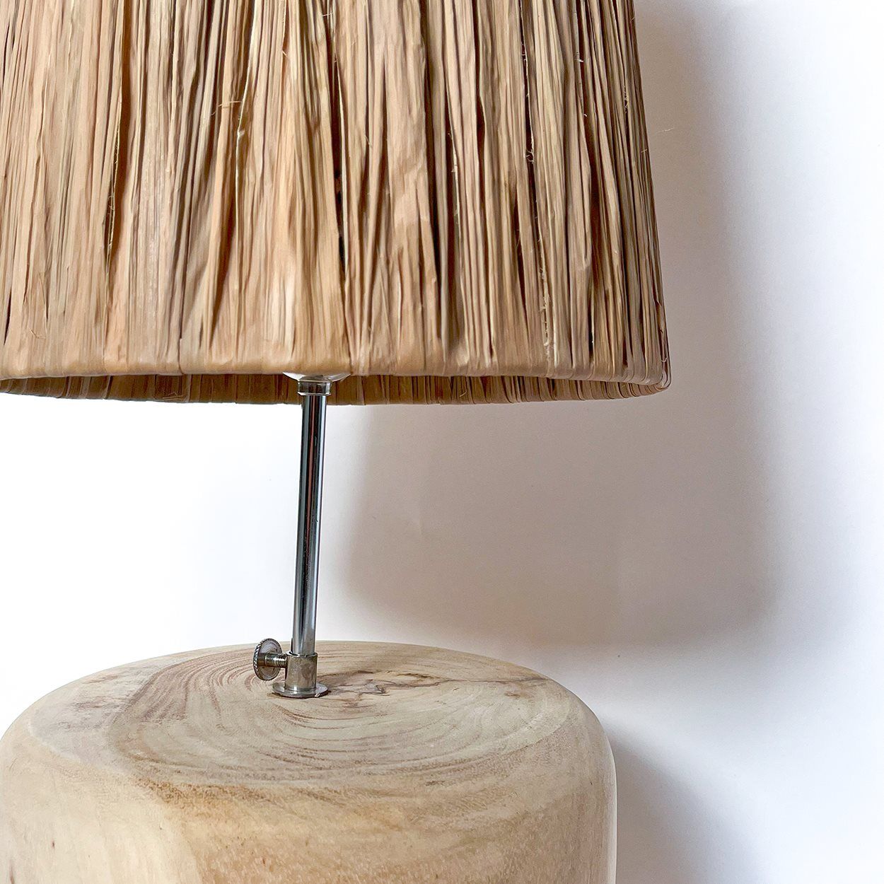 Die Grass Teak Wood Tischlampe - NaturTischlampe