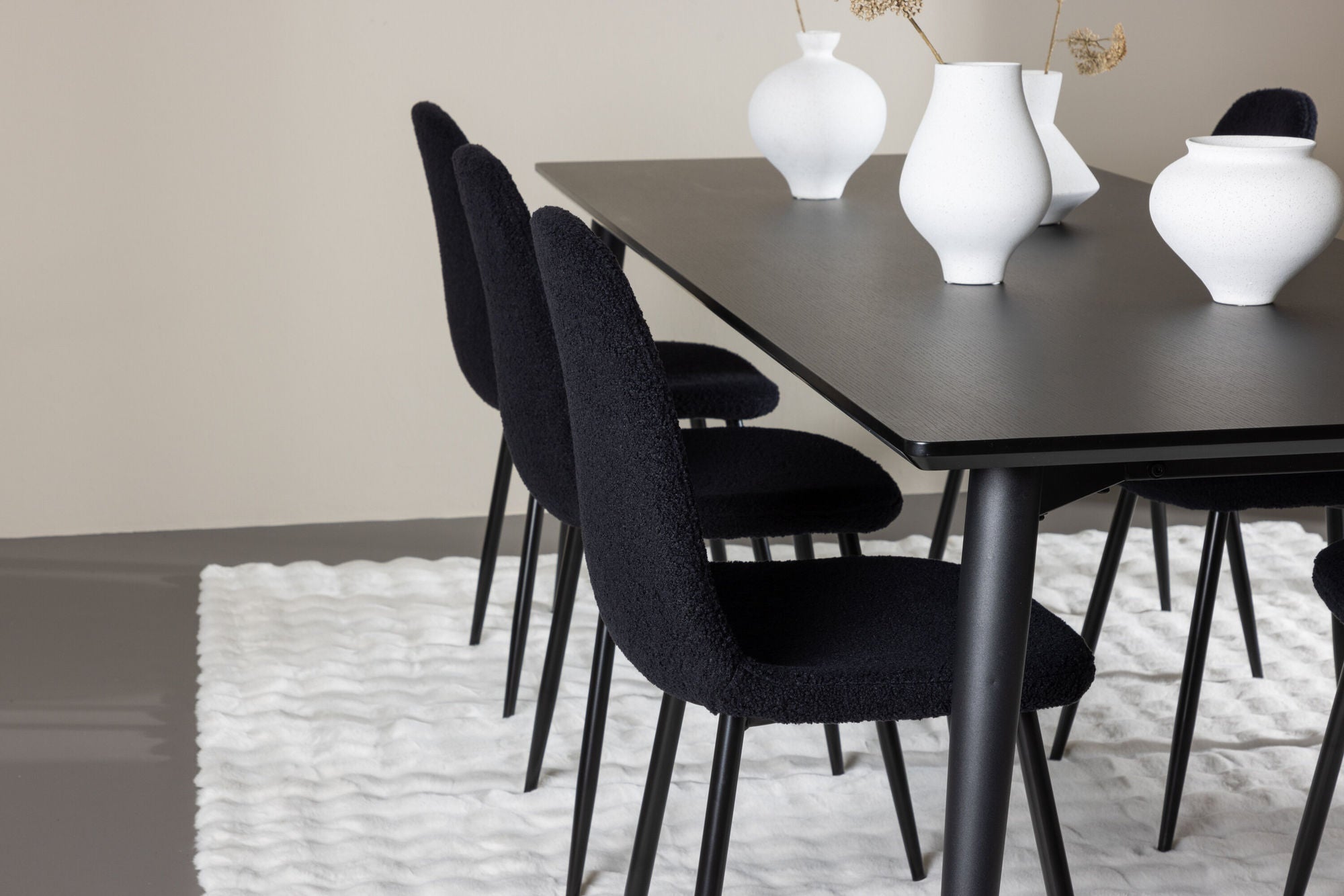 Essgruppe Esstisch Ellis 230*85cm mit Stühlen Polar aus Teddy - BoucléEssgruppe Rechteckig
