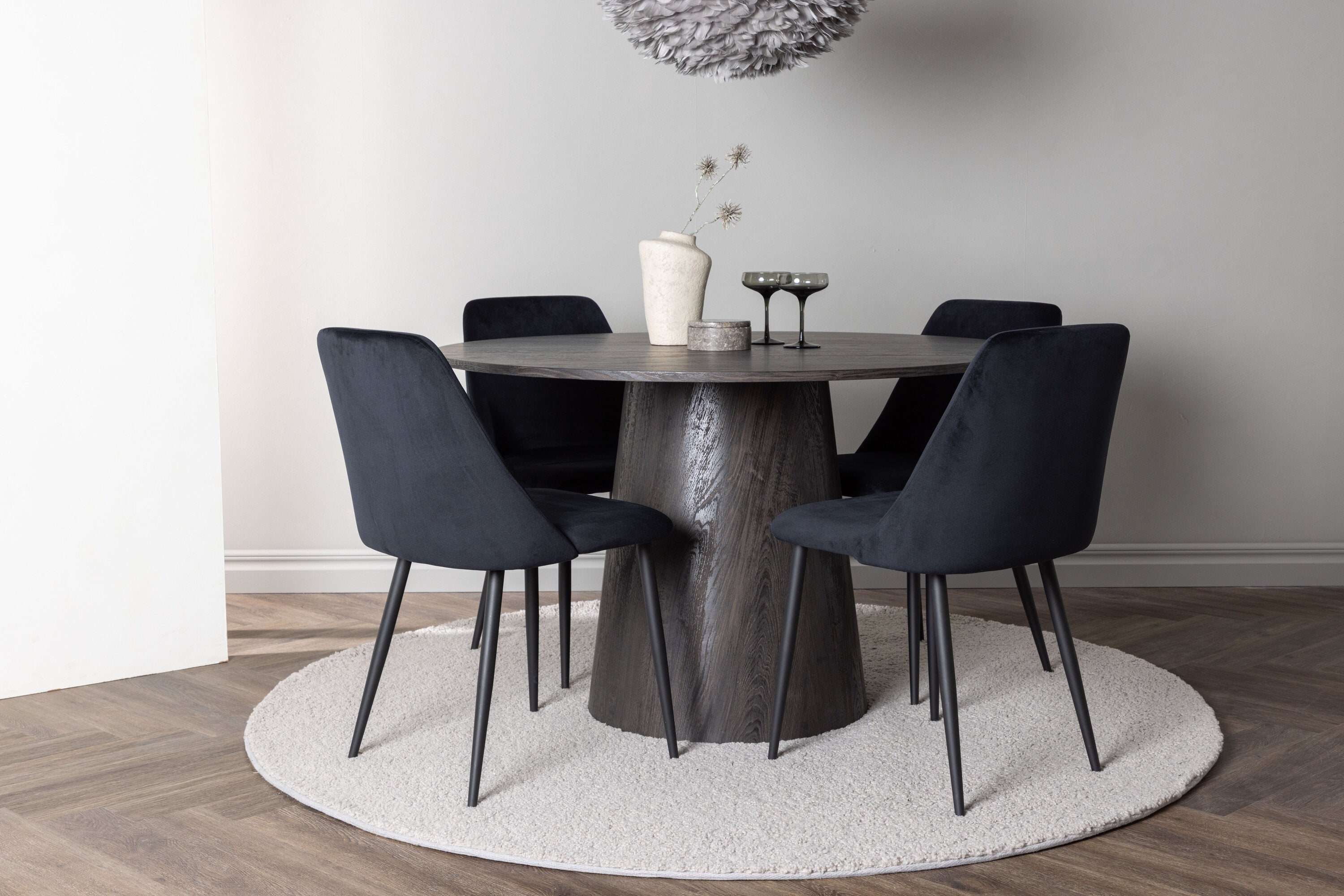 Essgruppe Esstisch Lanzo Ø120cm mit Stühlen Night - Schwarz-Essgruppen-Venture Home-le canapé