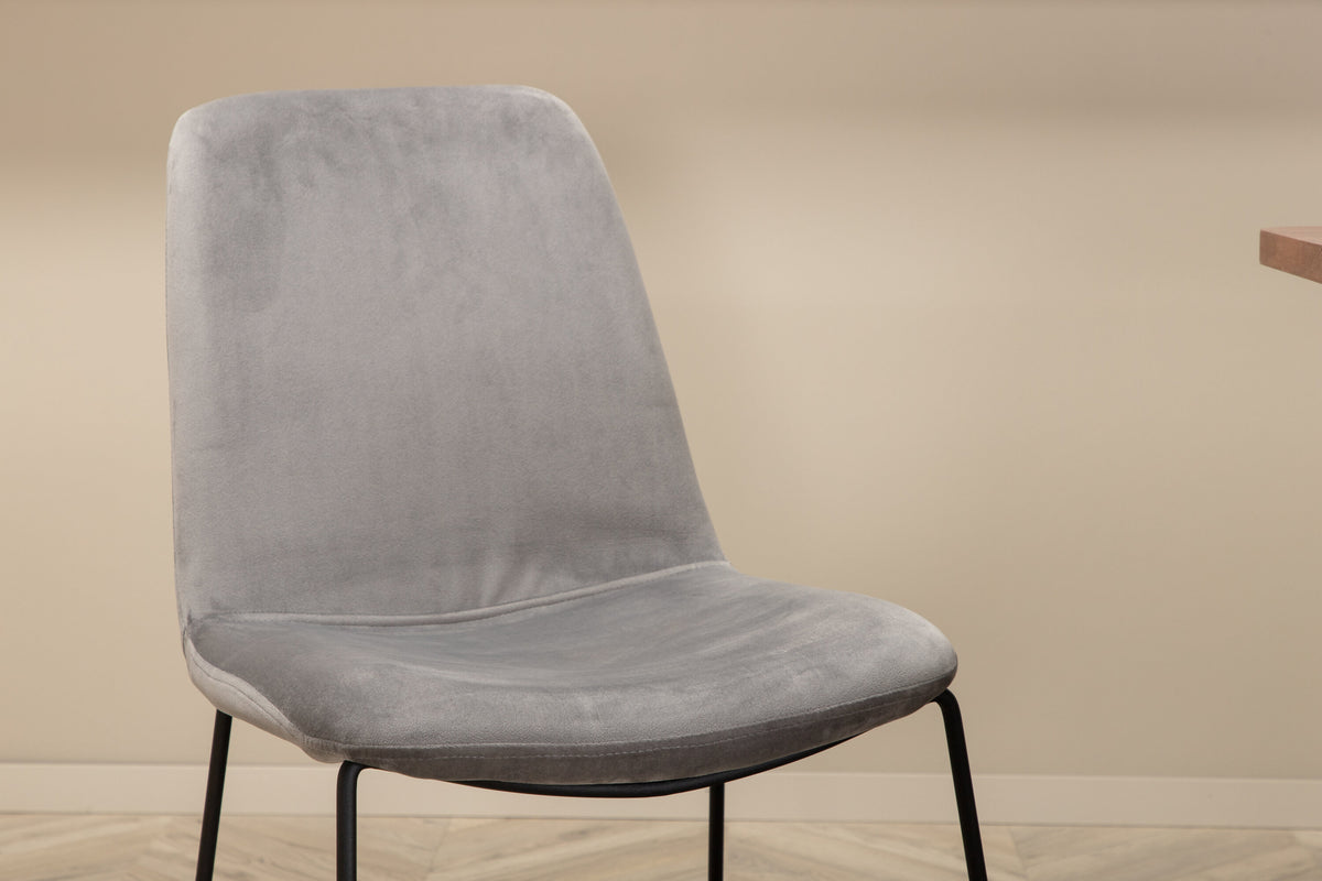 Essgruppe Esstisch Uno 200*90cm mit Stühlen Muce aus Samt-Essgruppen-Venture Home-le canapé