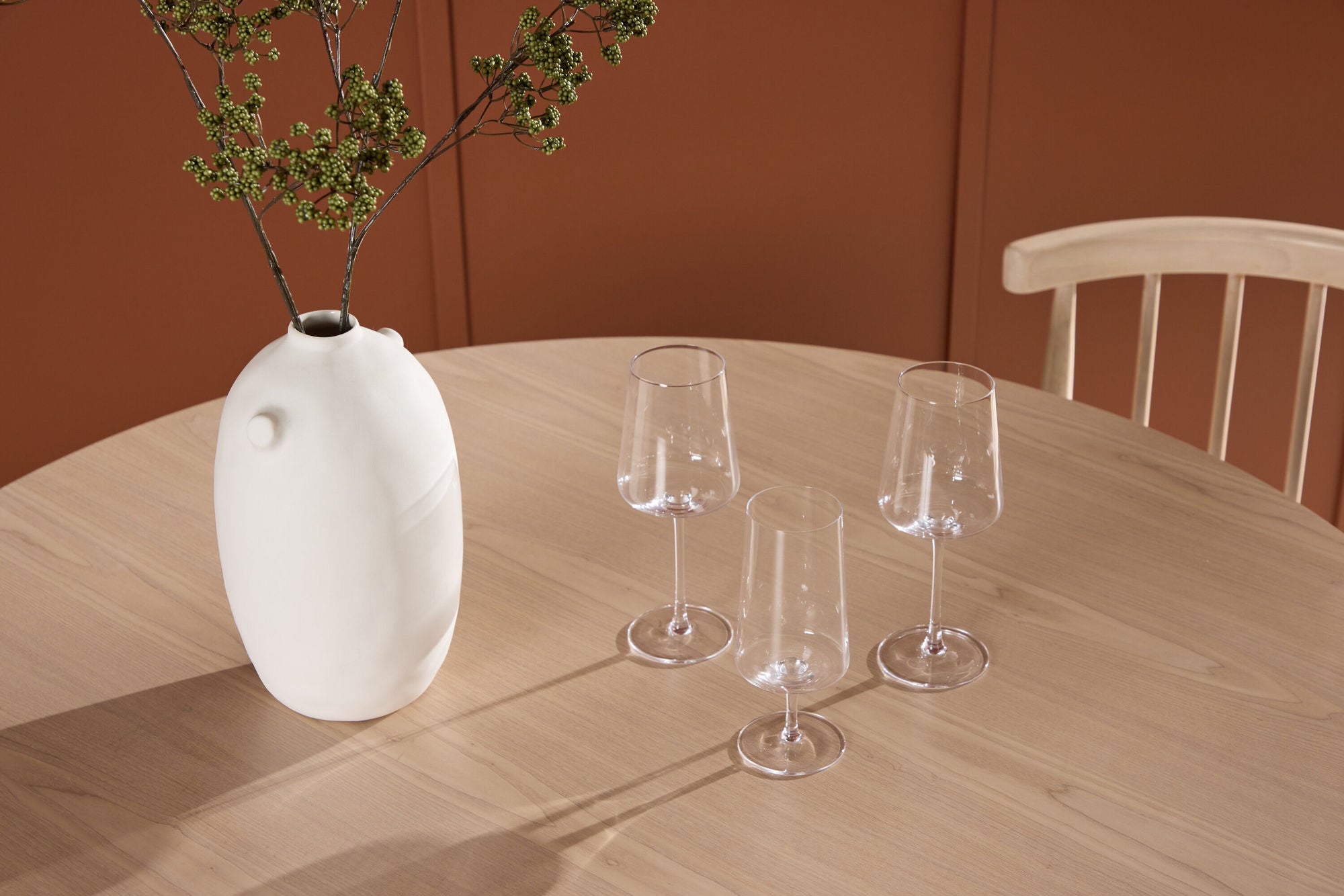 Esstisch Flora Ø120cm - Cremeweiß-Esstische Rund-Venture Home-le canapé
