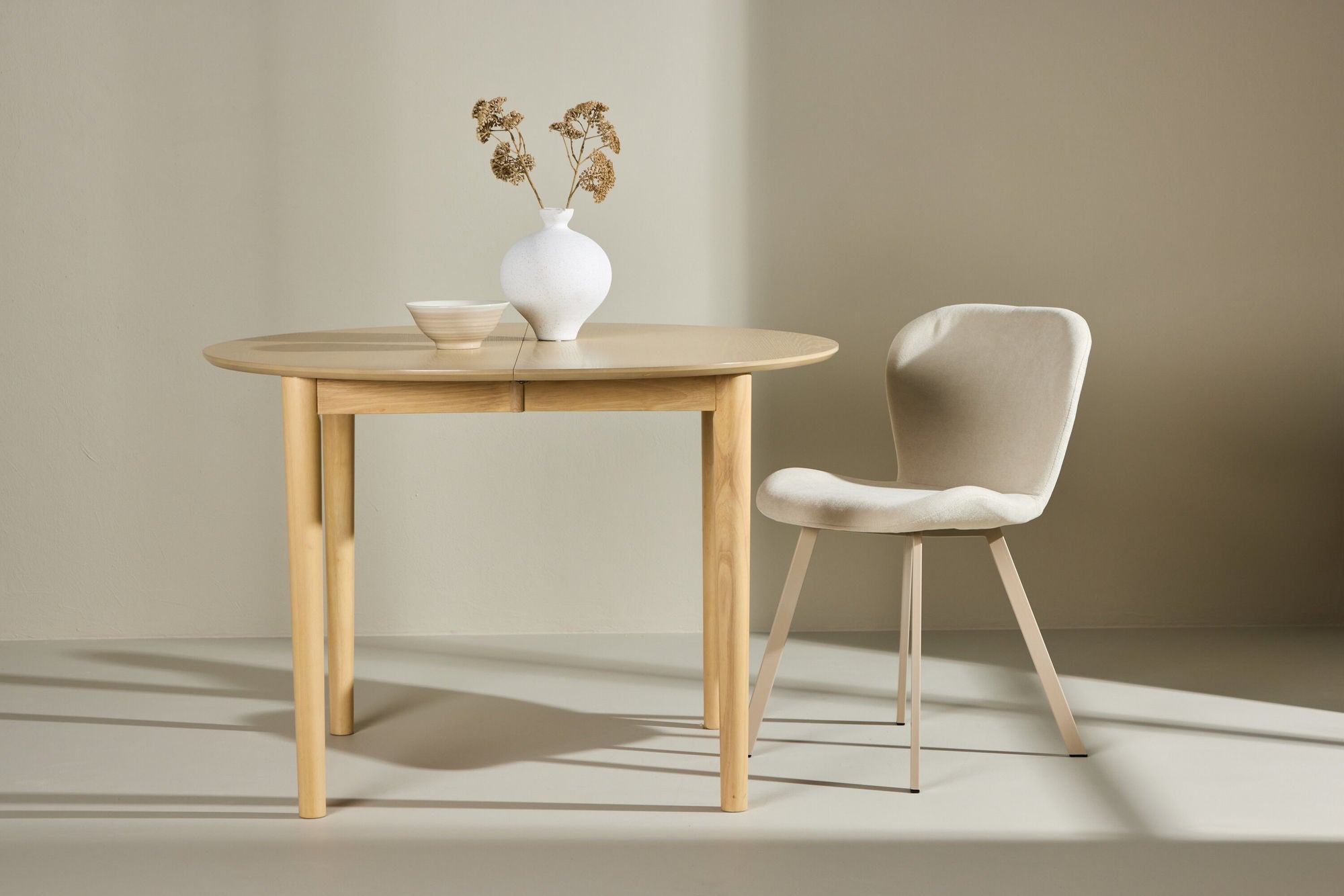 Esstisch Gilda ausziehbar Ø110-150cm - Cremeweiß-Esstische ausziehbar-Venture Home-le canapé