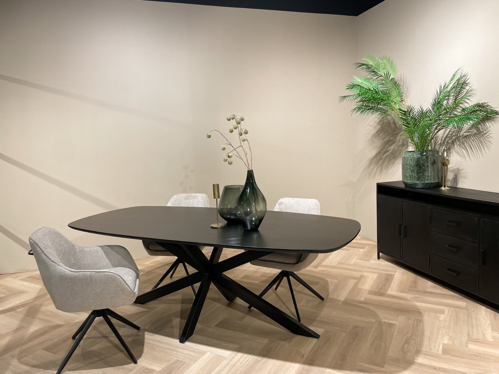 Esstisch Jesper Oval 180cm - Schwarz-Esstisch Oval-Livingfurn-le canapé