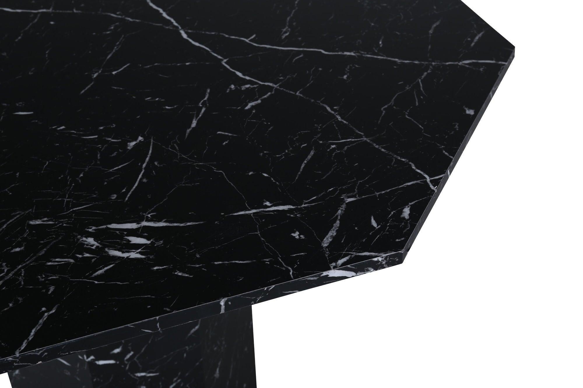 Esstisch Marbs ø110cm - Schwarzes Glas mit MarmoroptikEsstisch Rund
