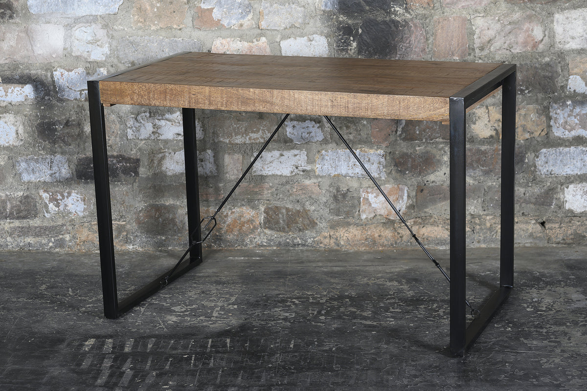 Esstisch Nairobi 140cm aus Massivholz - Braun-Esstische Rechteckig-Livingfurn-le canapé