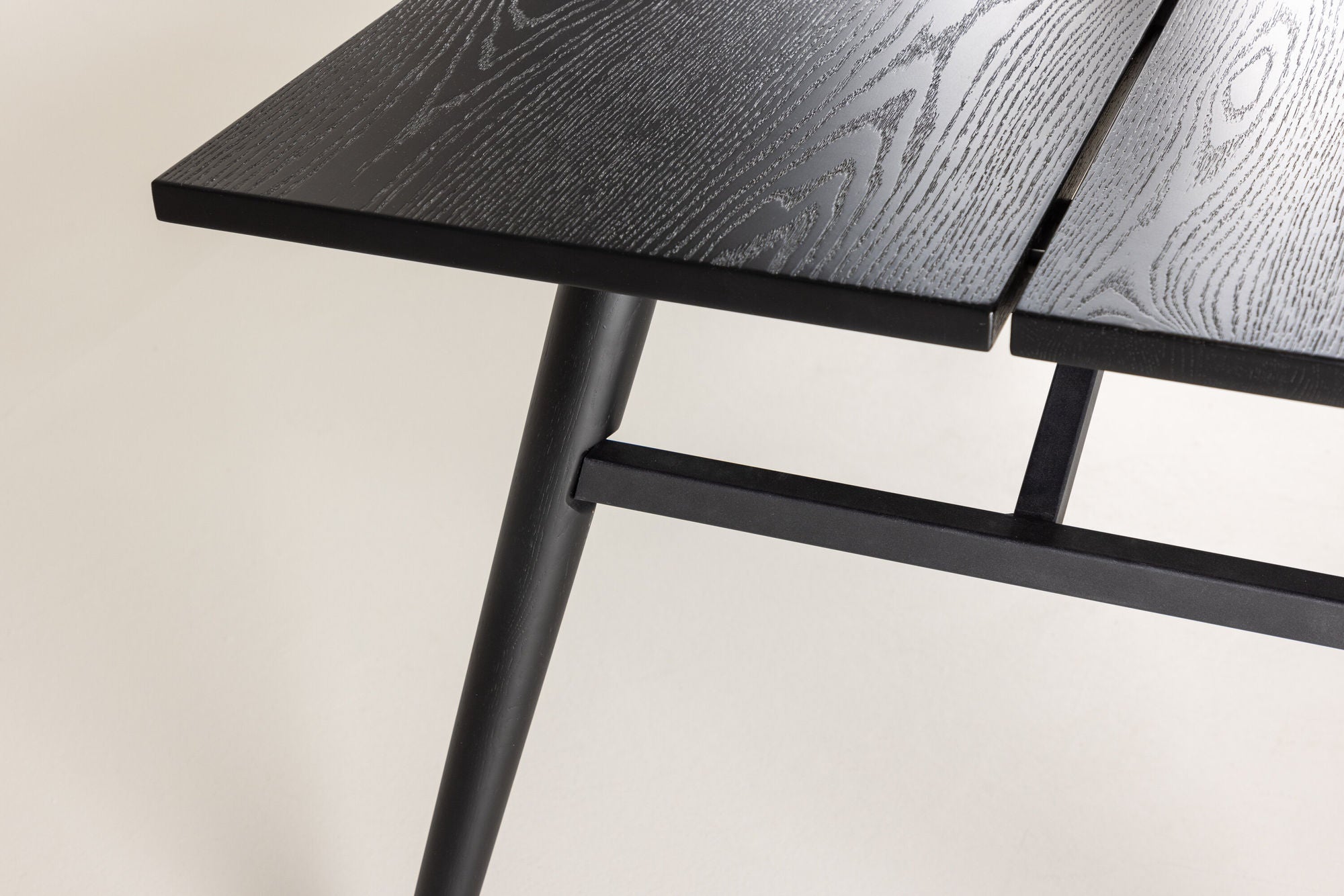 Esstisch Sleek ausziehbar 190-280cm - Schwarz-Esstische ausziehbar-Venture Home-le canapé
