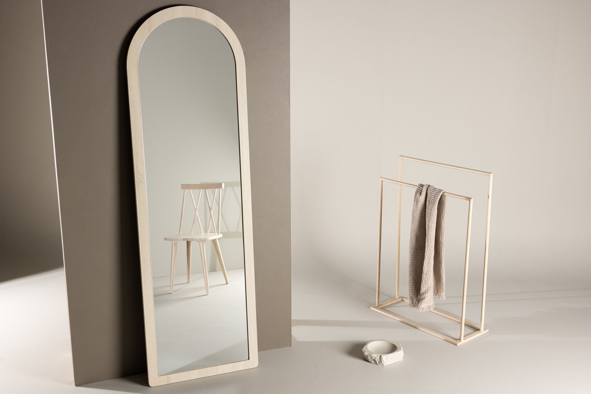 Ganzkörperspiegel Memphis 193cm - Cremeweiß-Ganzkörperspiegel-Venture Home-le canapé