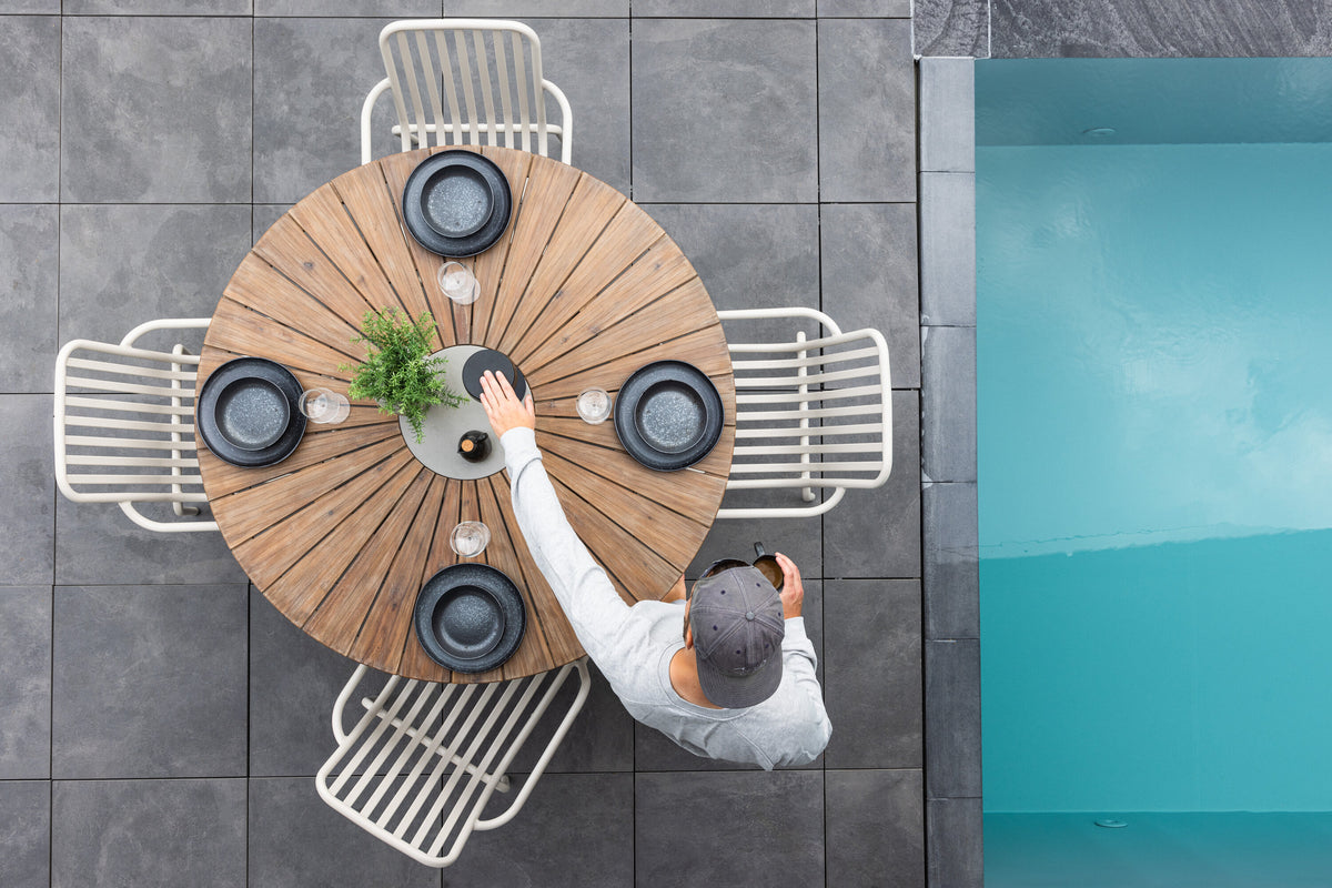 Gartentisch Rosario Ø140cm aus Massivholz - Braun-Esstische Outdoor-Venture Home-le canapé