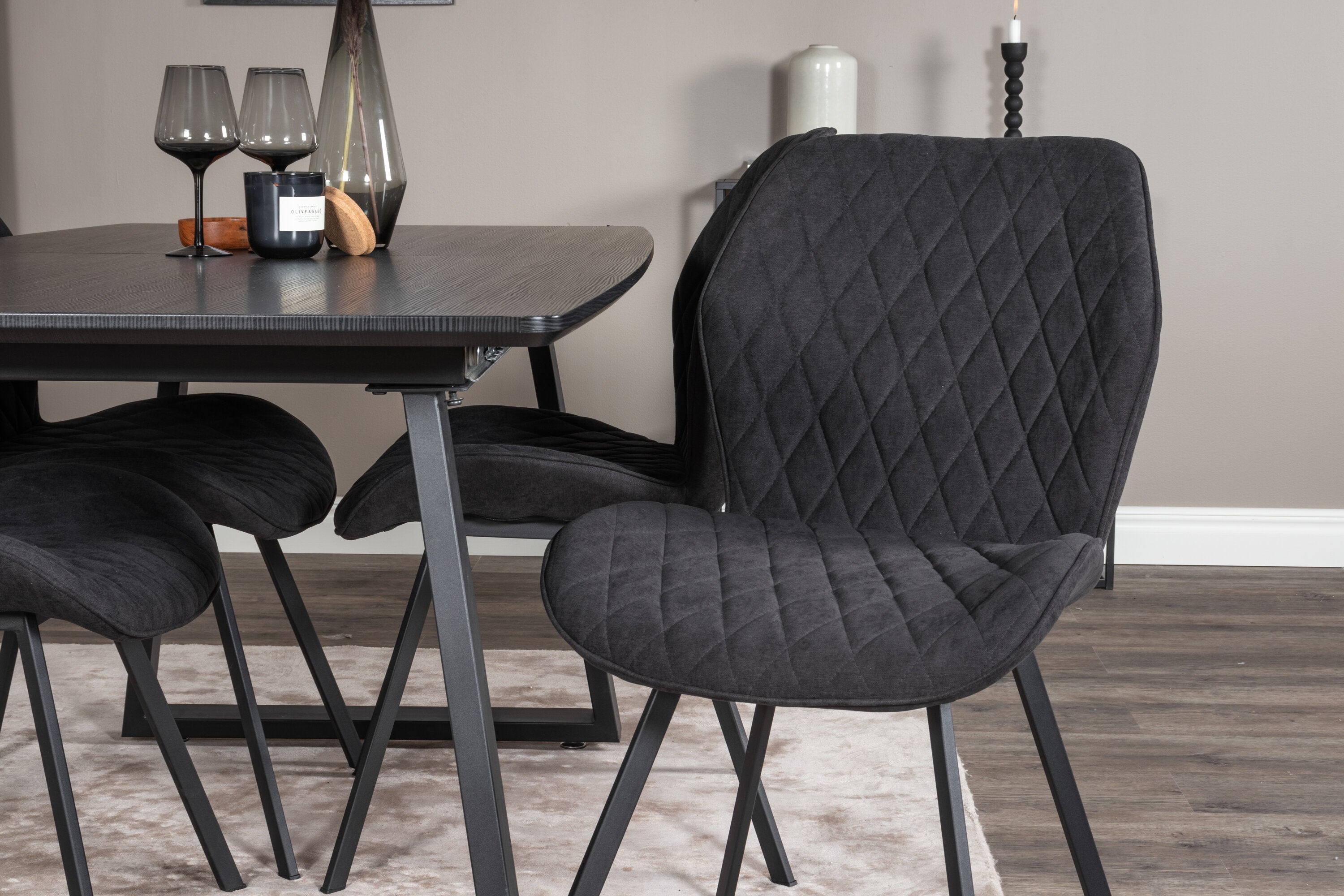 Essgruppe Esstisch Inca 160 x 85 mit Stühlen Gemma - Schwarz - Venture Home - le canapé