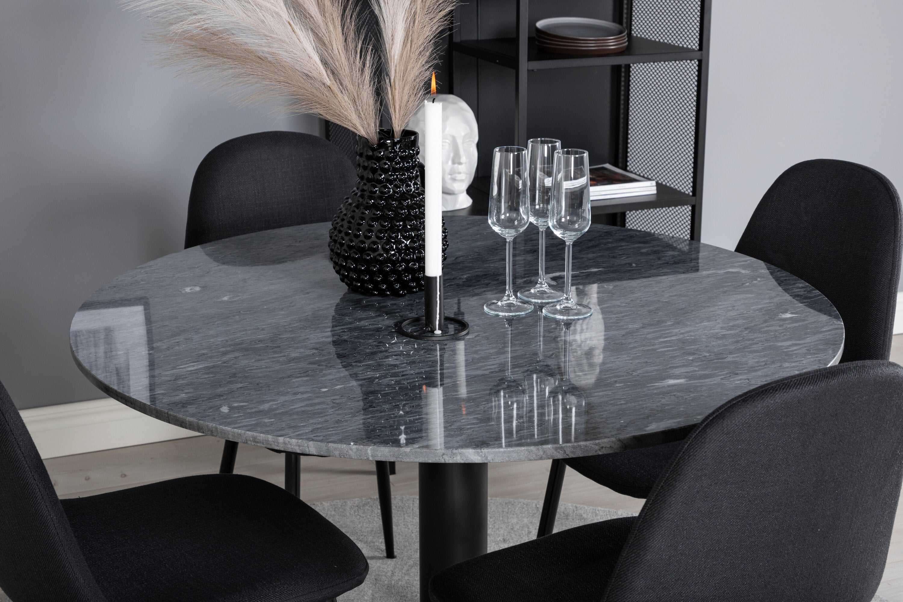 Essgruppe Esstisch Estelle Ø106cm mit Stühlen Polar - Schwarz - Venture Home - le canapé