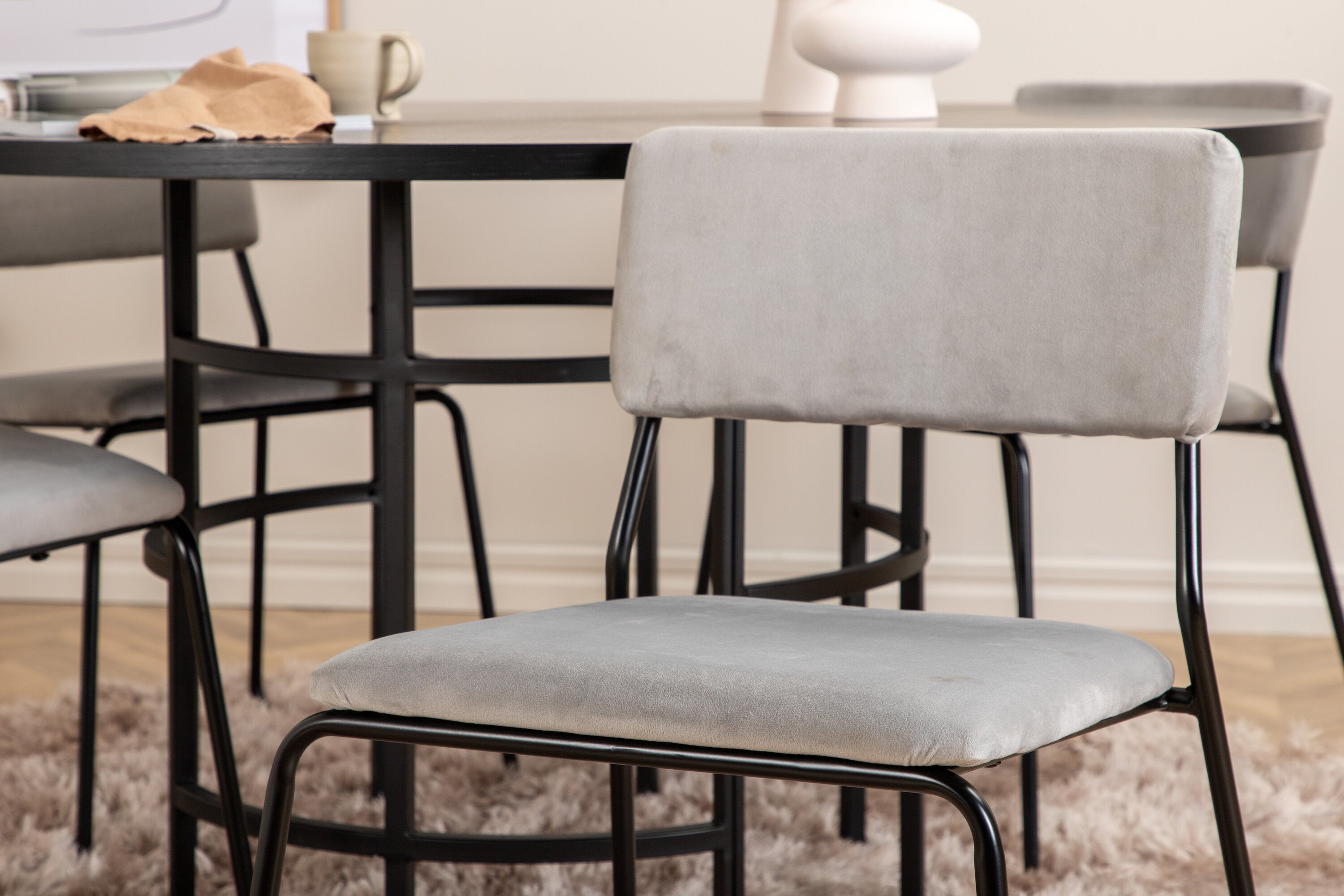 Essgruppe Esstisch Copenhagen ⌀140cm mit Stühlen Kenth - Grau - Venture Home - le canapé