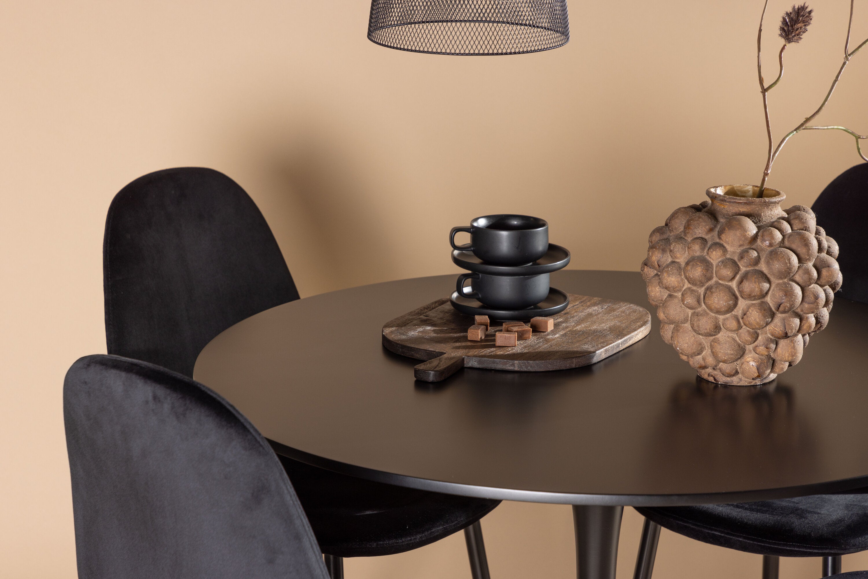 Essgruppe Esstisch Glade ⌀100cm mit Stühlen Polar - Schwarz - Venture Home - le canapé