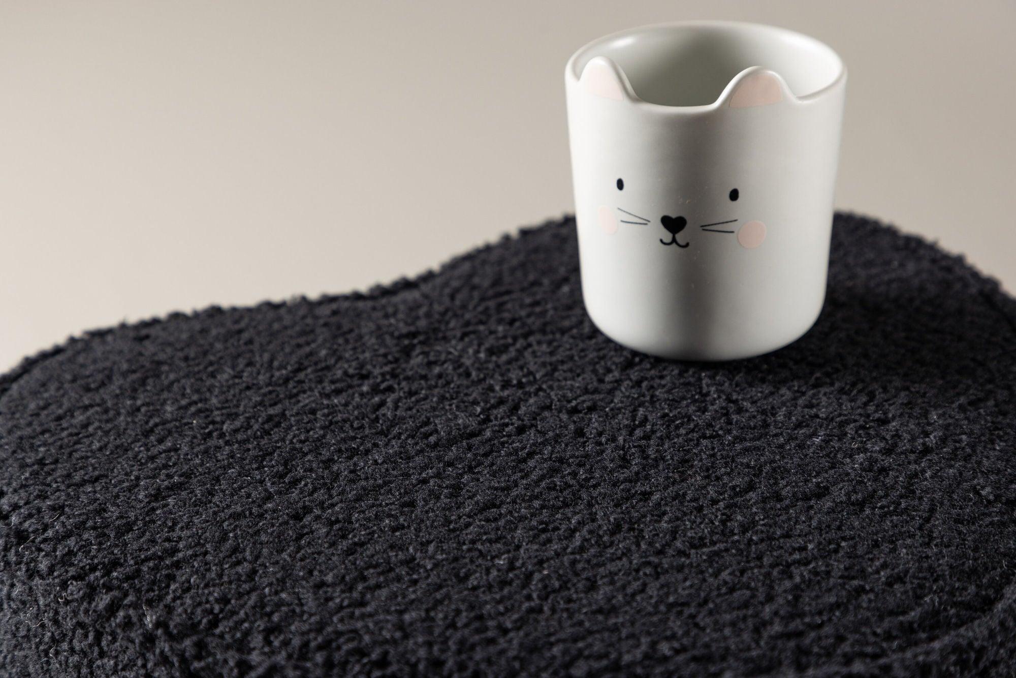 Kinder Hocker Pouf als Herz aus Teddy - Bouclé - Schwarz (FSC 100%)Poufs