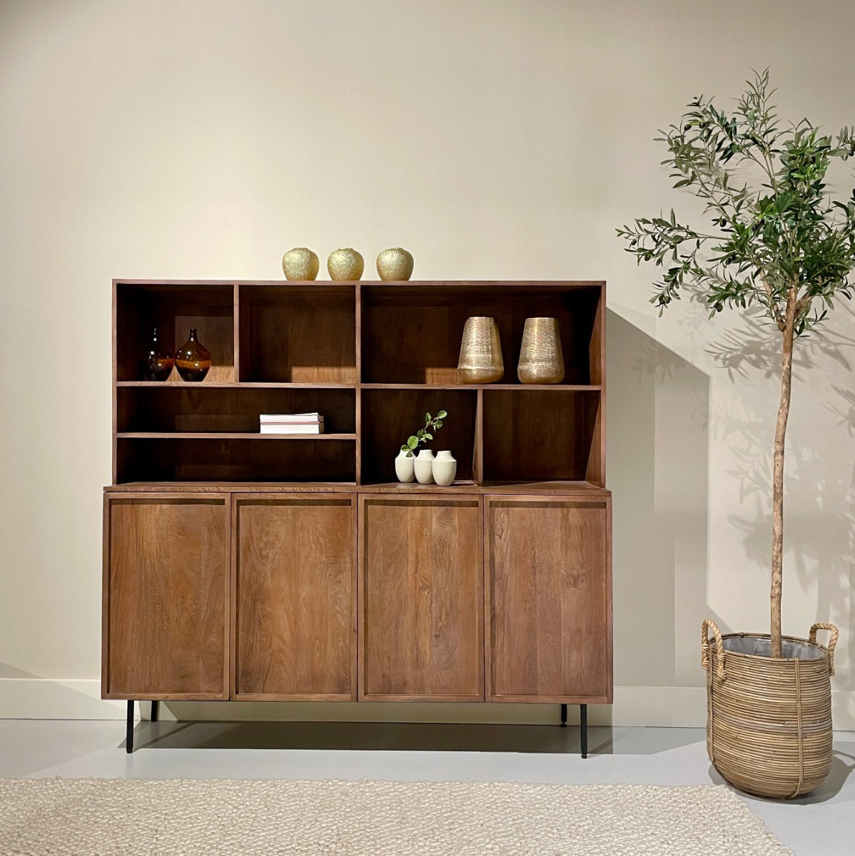 Highboard Elan aus Mangoholz 180cm - Braun-Highboards-Livingfurn-le canapé