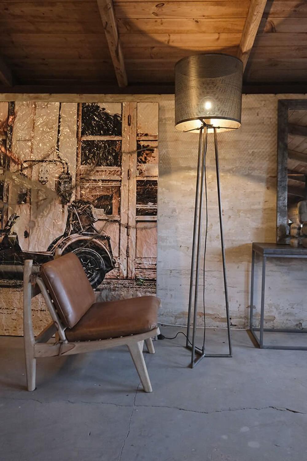 Loungesessel James - braunes Leder & MangoholzLedersessel