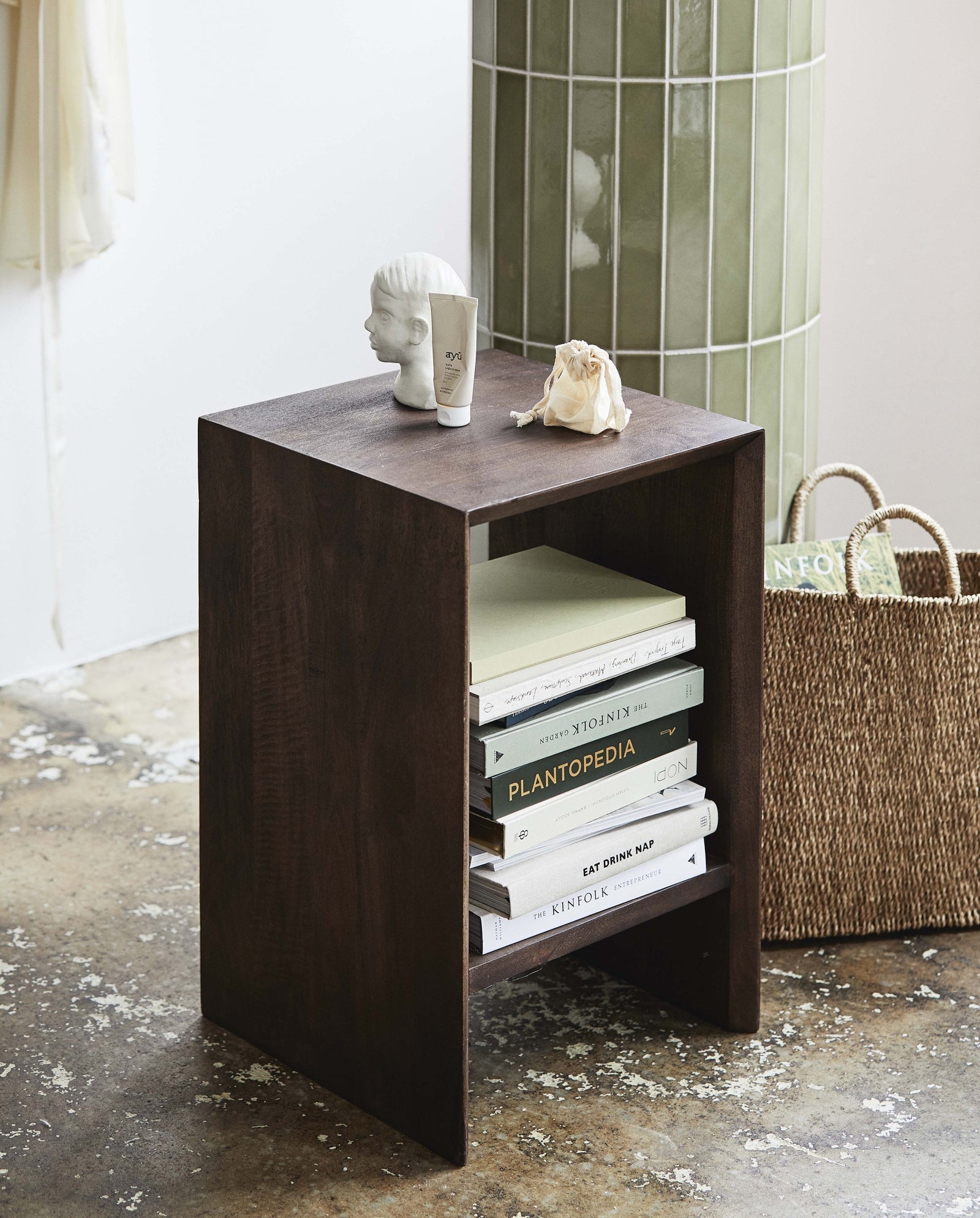 Nachttisch NAPO 62cm aus Massivholz - Braun-Nachttische-Nordal A/S-le canapé