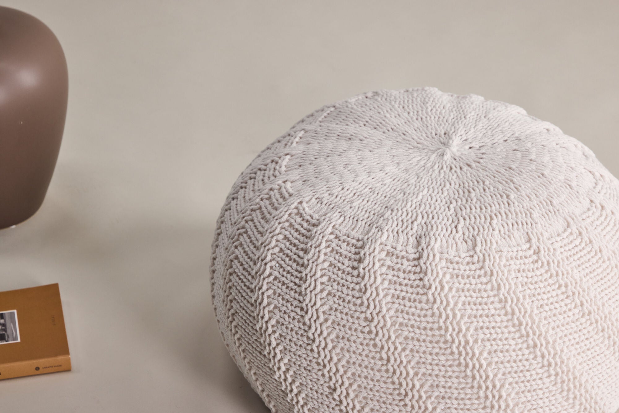Pouf Ted Ø45cm - Cremeweiß-Strickpouf-Venture Home-le canapé
