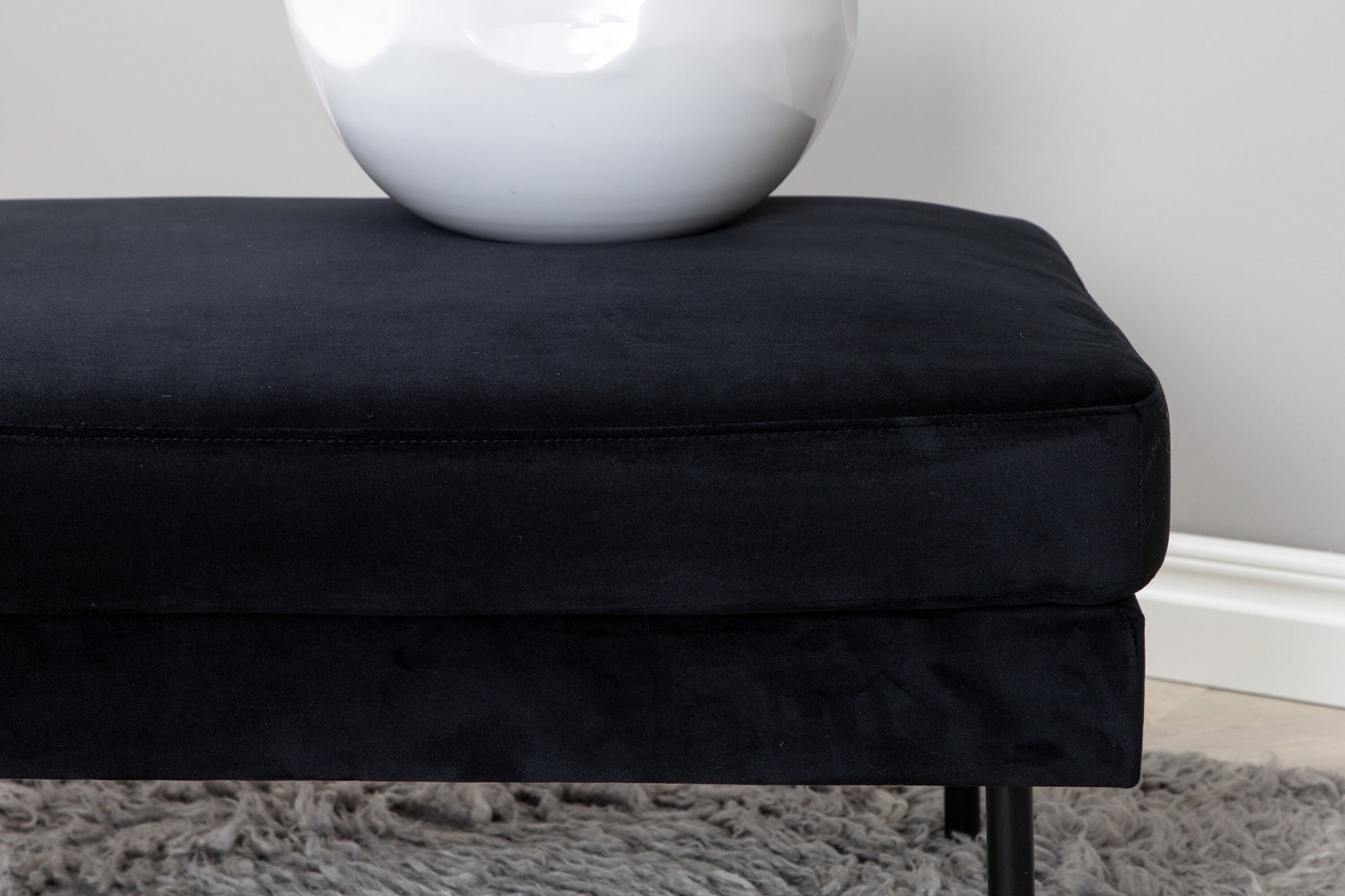 Pouf Zoom aus Samt - Schwarz-Poufs-Venture Home-le canapé