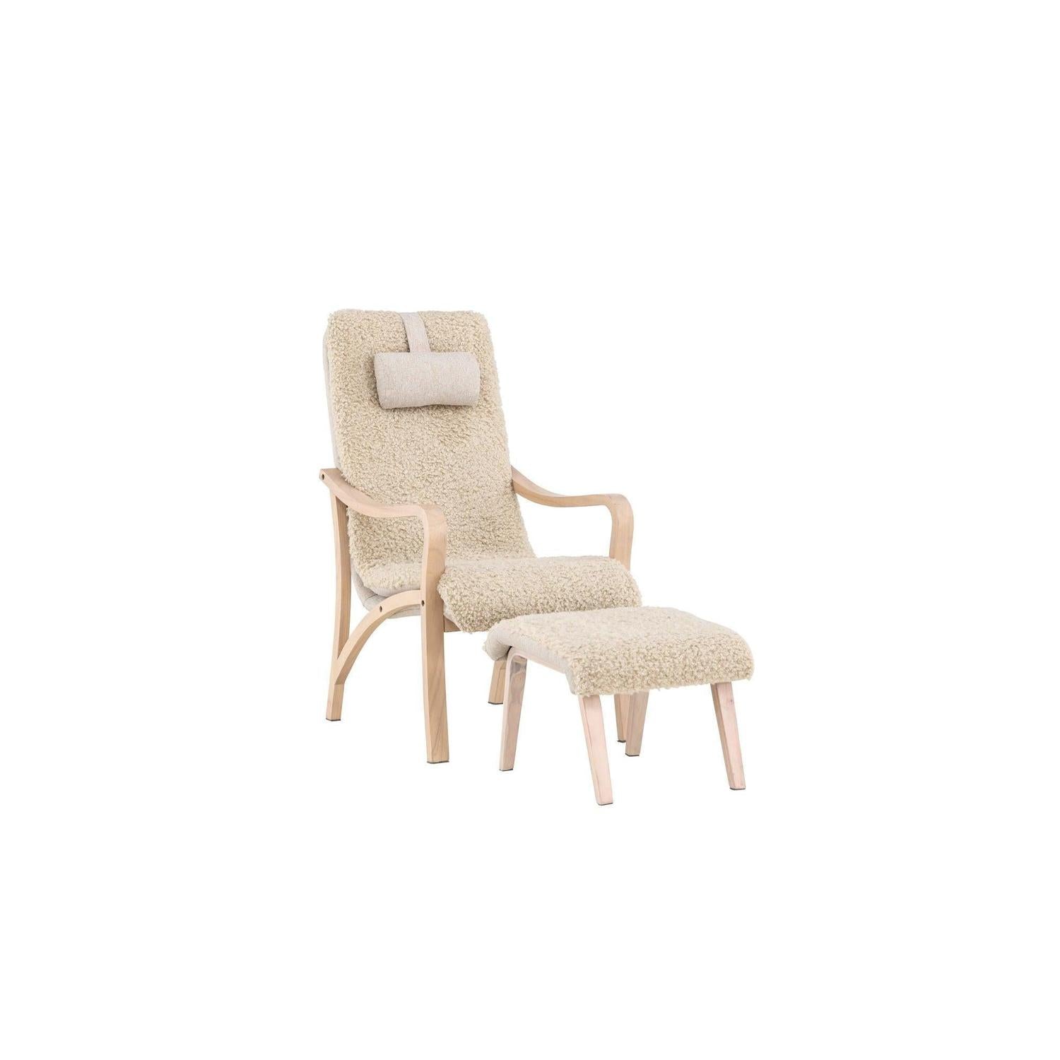 Relaxsessel Fårö mit Hocker aus Teddystoff / Bouclé - SandfarbenRelaxsessel