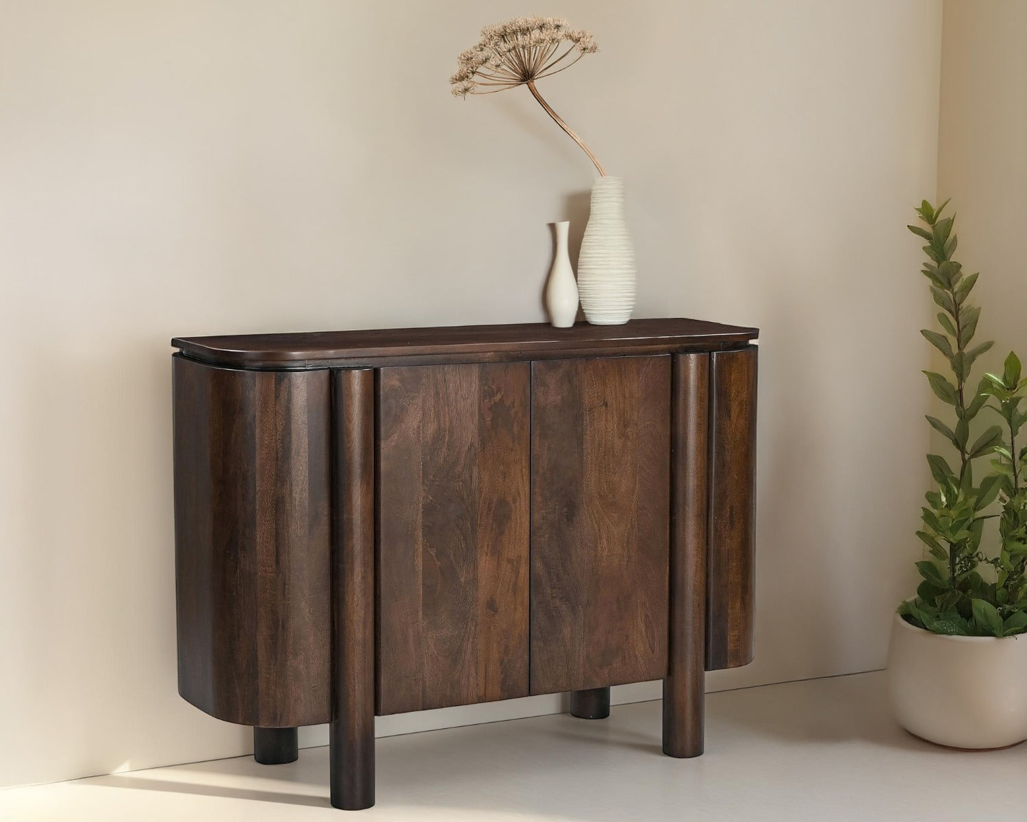 Salano Braun 105 cm-Livingfurn-le canapé