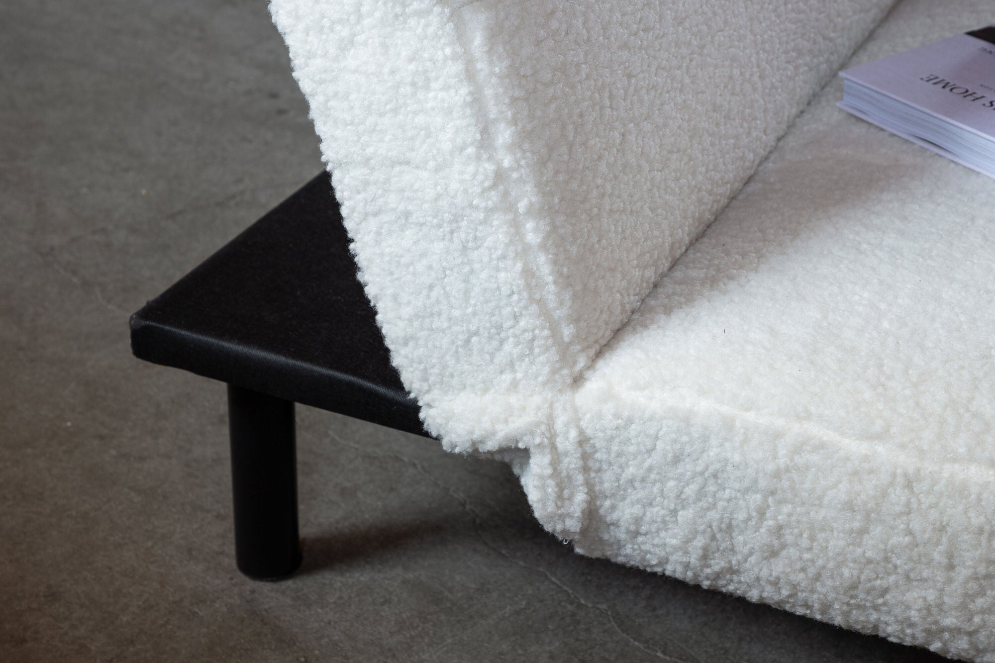 Schlafsofa Bodil 180cm aus Teddy Bouclé - Weiß-Schlafsofa-Venture Home-le canapé