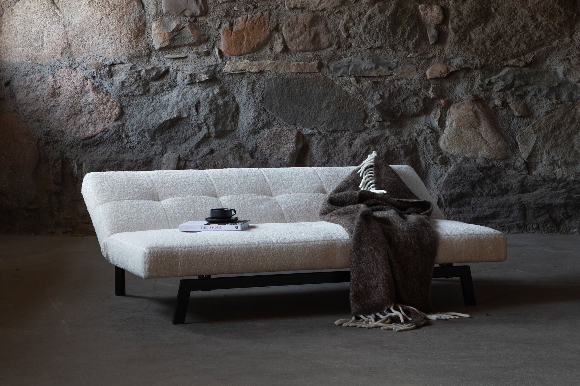 Schlafsofa Bodil 180cm aus Teddy Bouclé - Weiß-Schlafsofas-Venture Home-le canapé