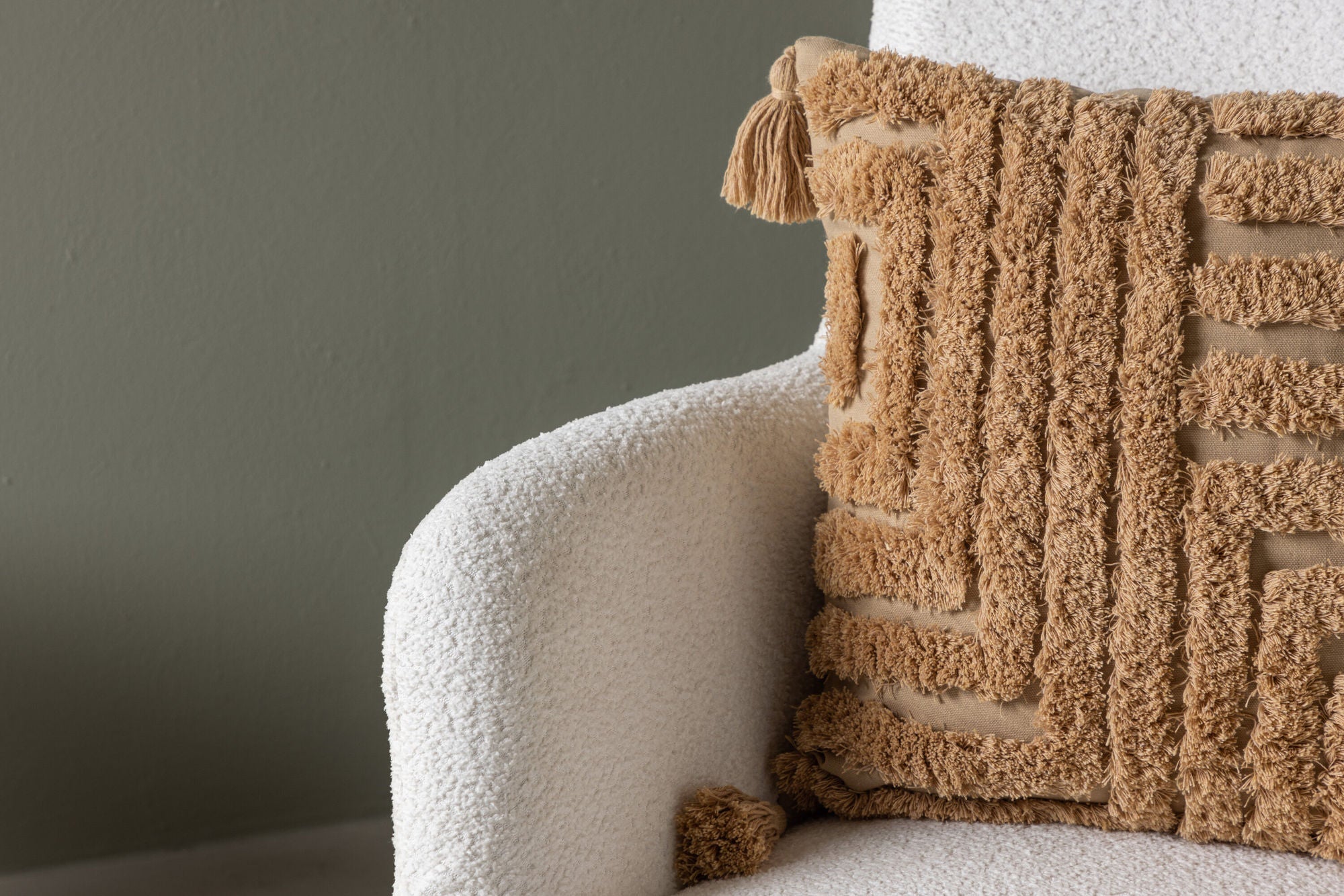 Sessel Como mit Fußhocker aus Teddy- Bouclé - Weiß-Sessel-Venture Home-le canapé