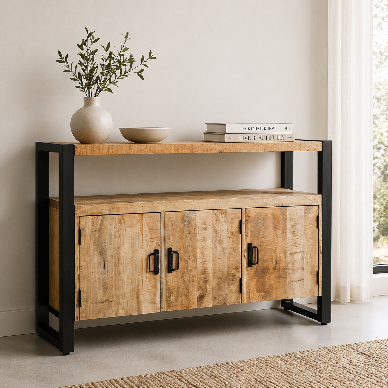 Sideboard Britt aus Mangoholz mit 3 Türen 135cm - Hellbraun-Sideboards-Benoa-le canapé