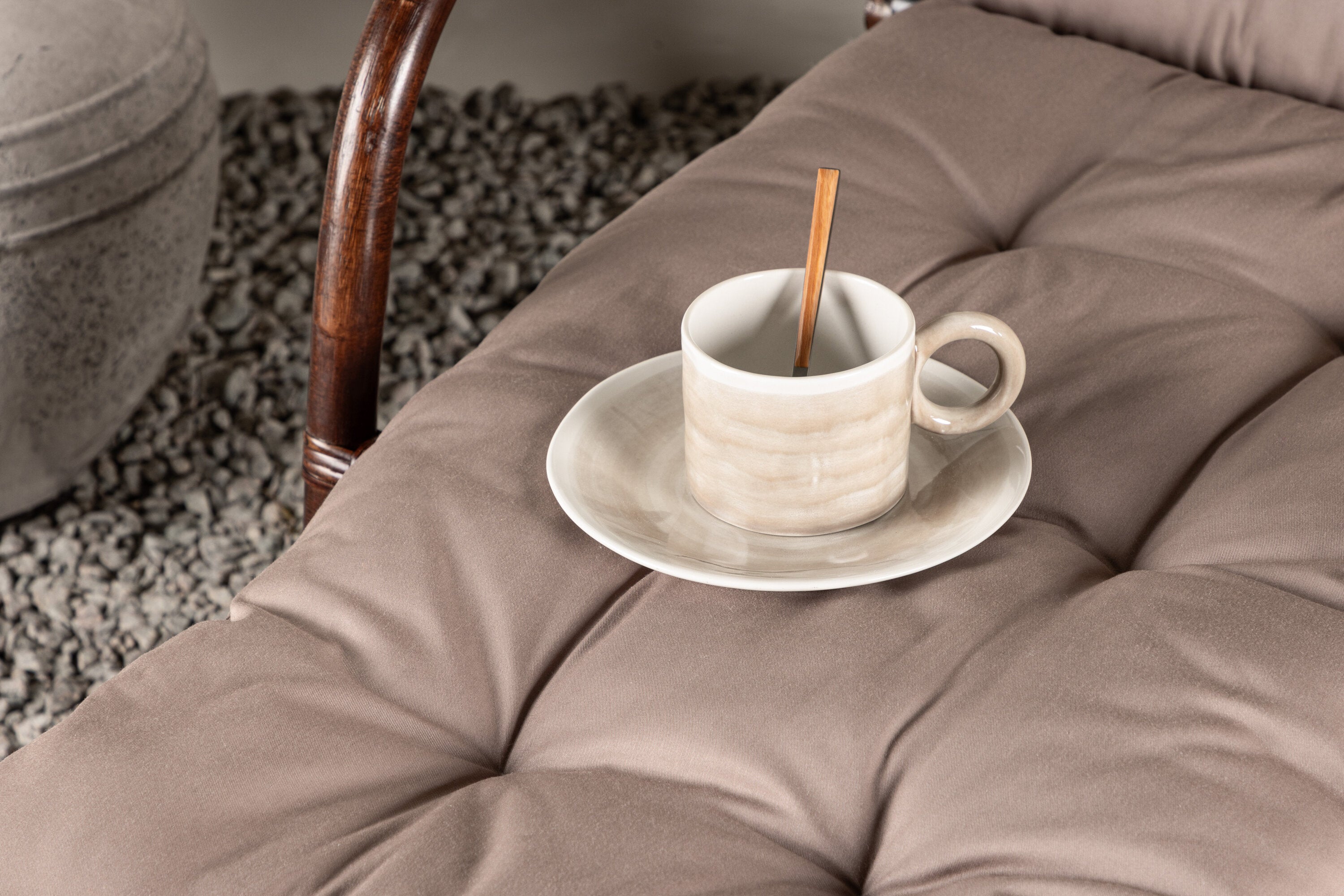 Sonnenliege Nella aus Rattan - Dunkelbraun-Sonnenliegen-Venture Home-le canapé